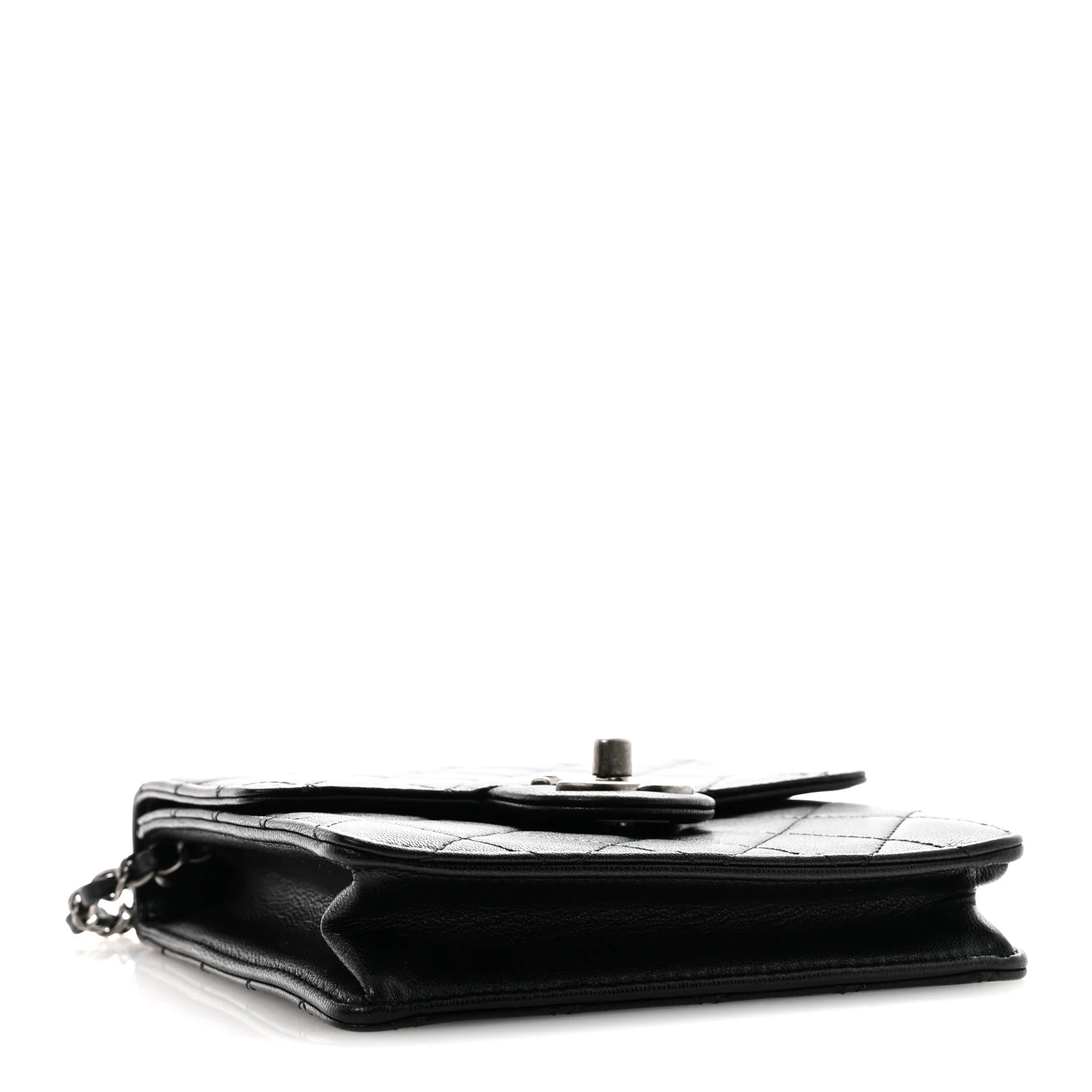 Lambskin Quilted Chic Pearls Flap Black - Image 4