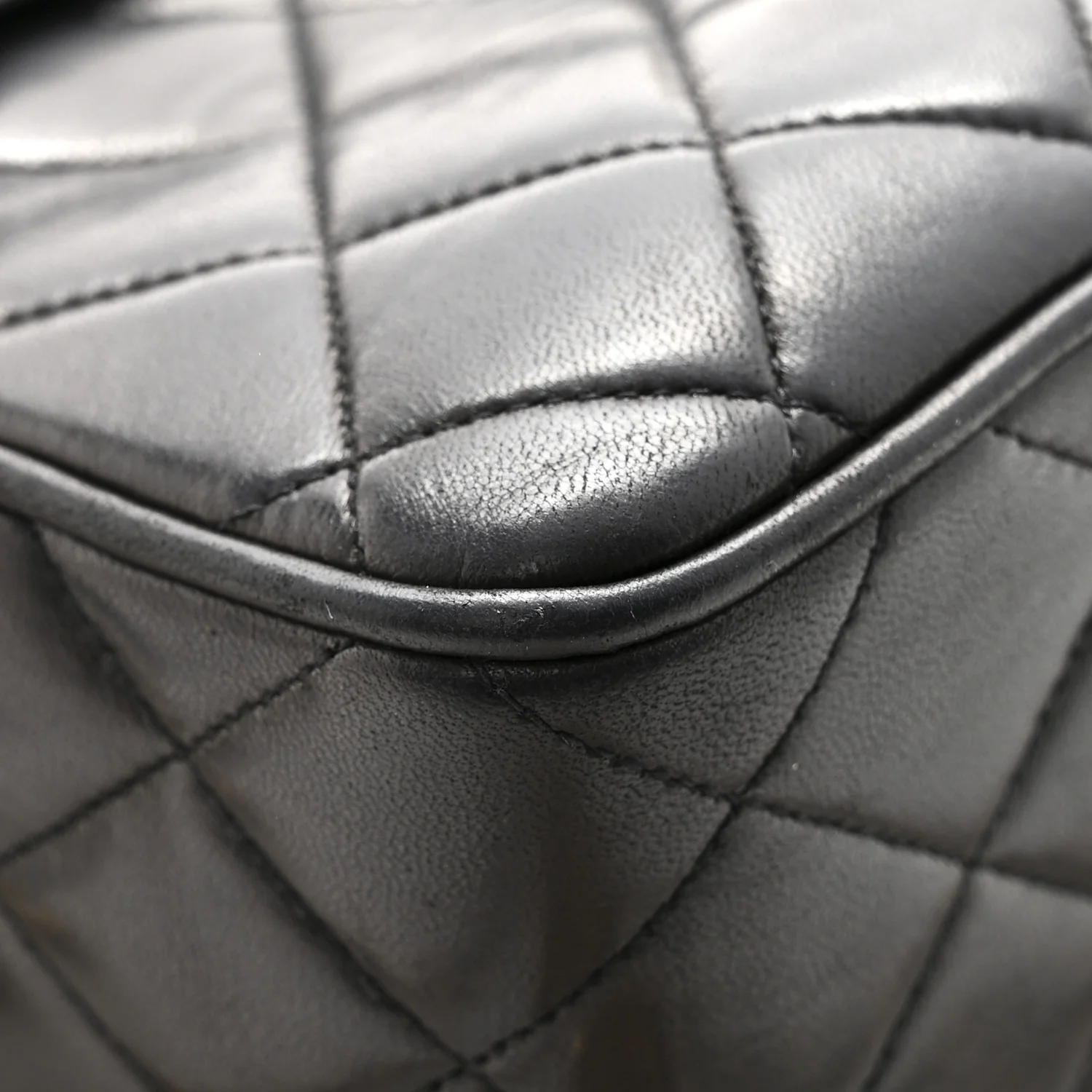 Lambskin Quilted Flap Camera Tassel Case Black - Image 14