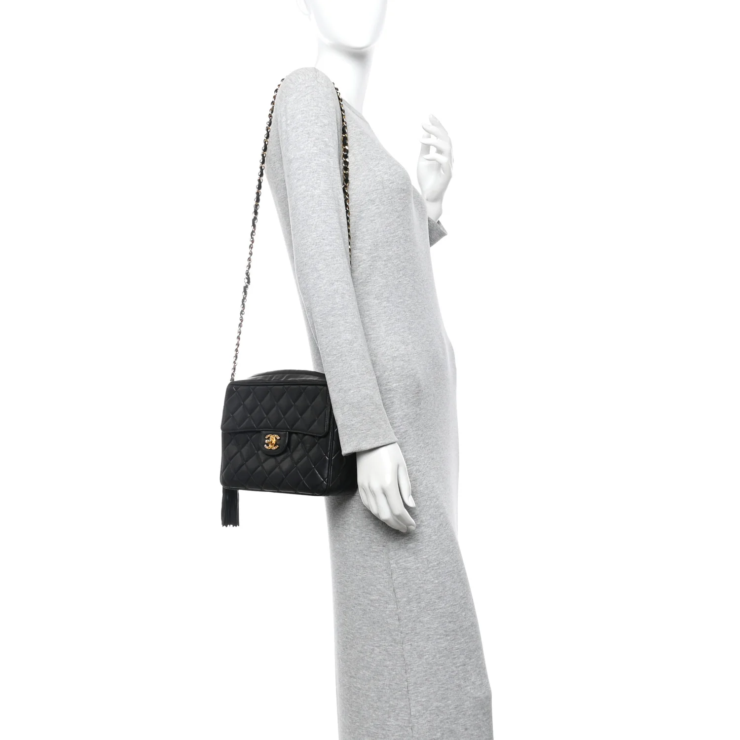 Lambskin Quilted Flap Camera Tassel Case Black - Image 2