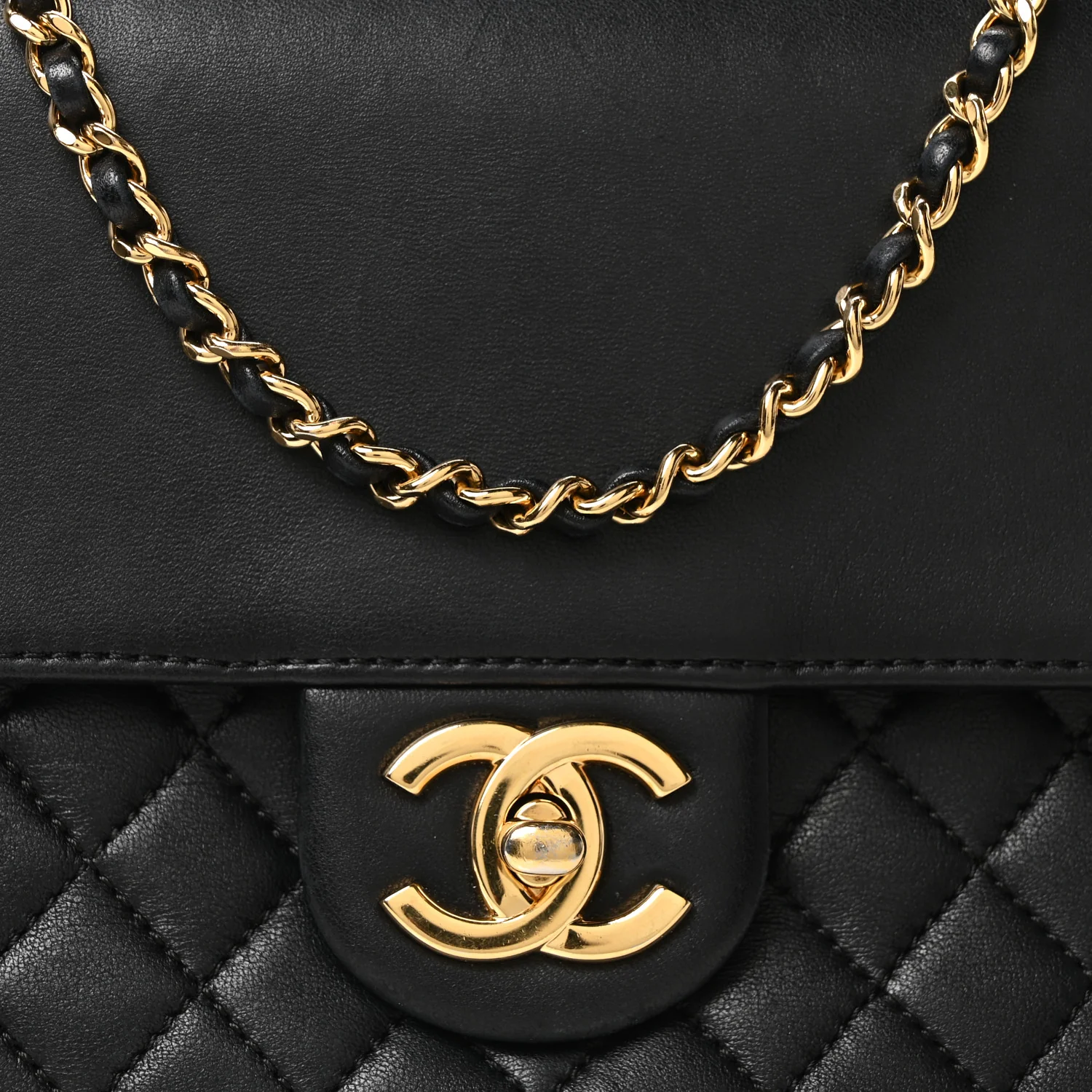 Lambskin Quilted Large CC Unchained Crossbody Black - Image 15