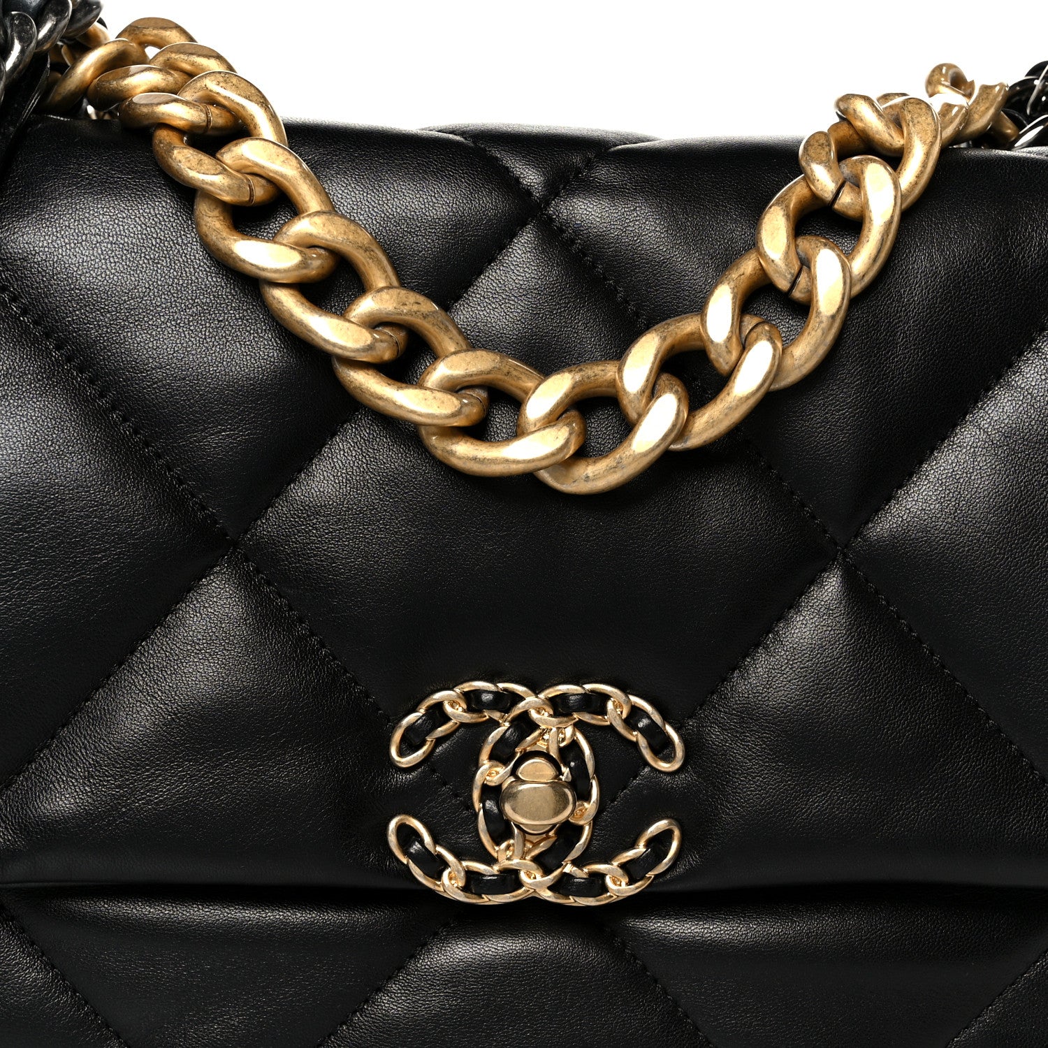 Lambskin Quilted Large Chanel 19 Flap Black - Image 8