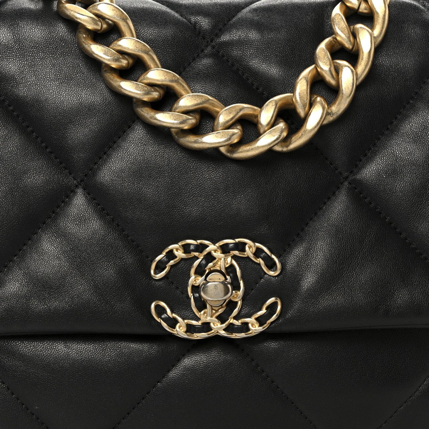 Lambskin Quilted Large Chanel 19 Flap Black - Image 8