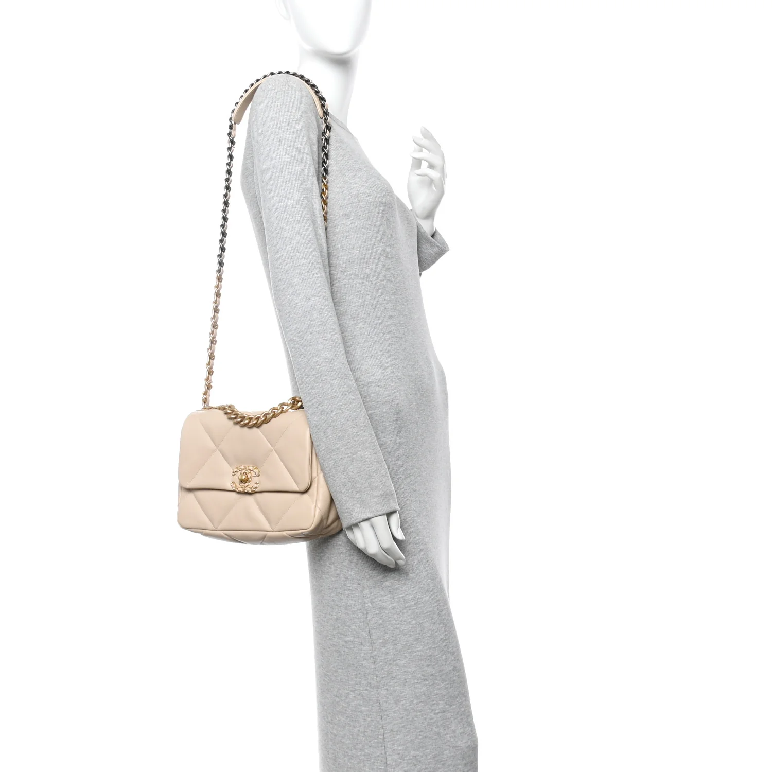 Lambskin Quilted Medium Chanel 19 Flap Beige - Image 2
