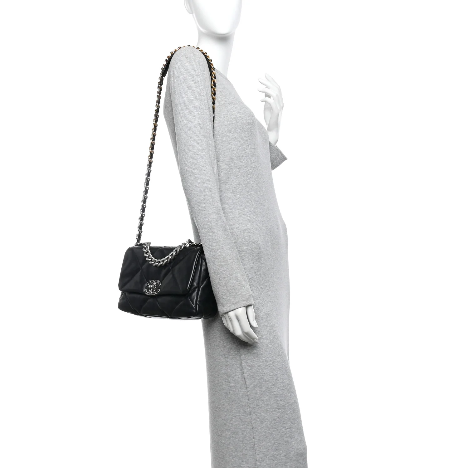 Lambskin Quilted Medium Chanel 19 Flap Black - Image 2
