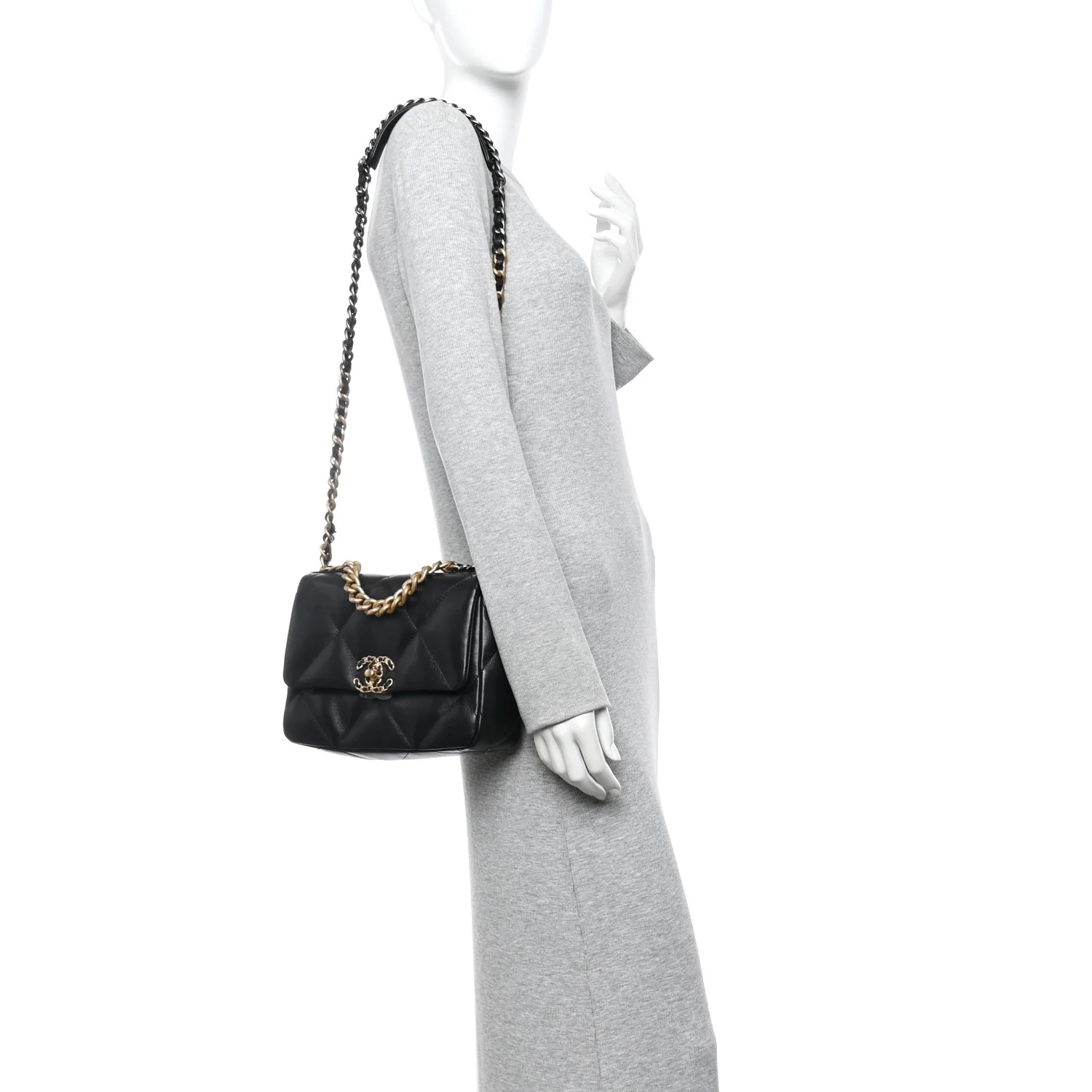 Lambskin Quilted Medium Chanel 19 Flap Black - Image 2