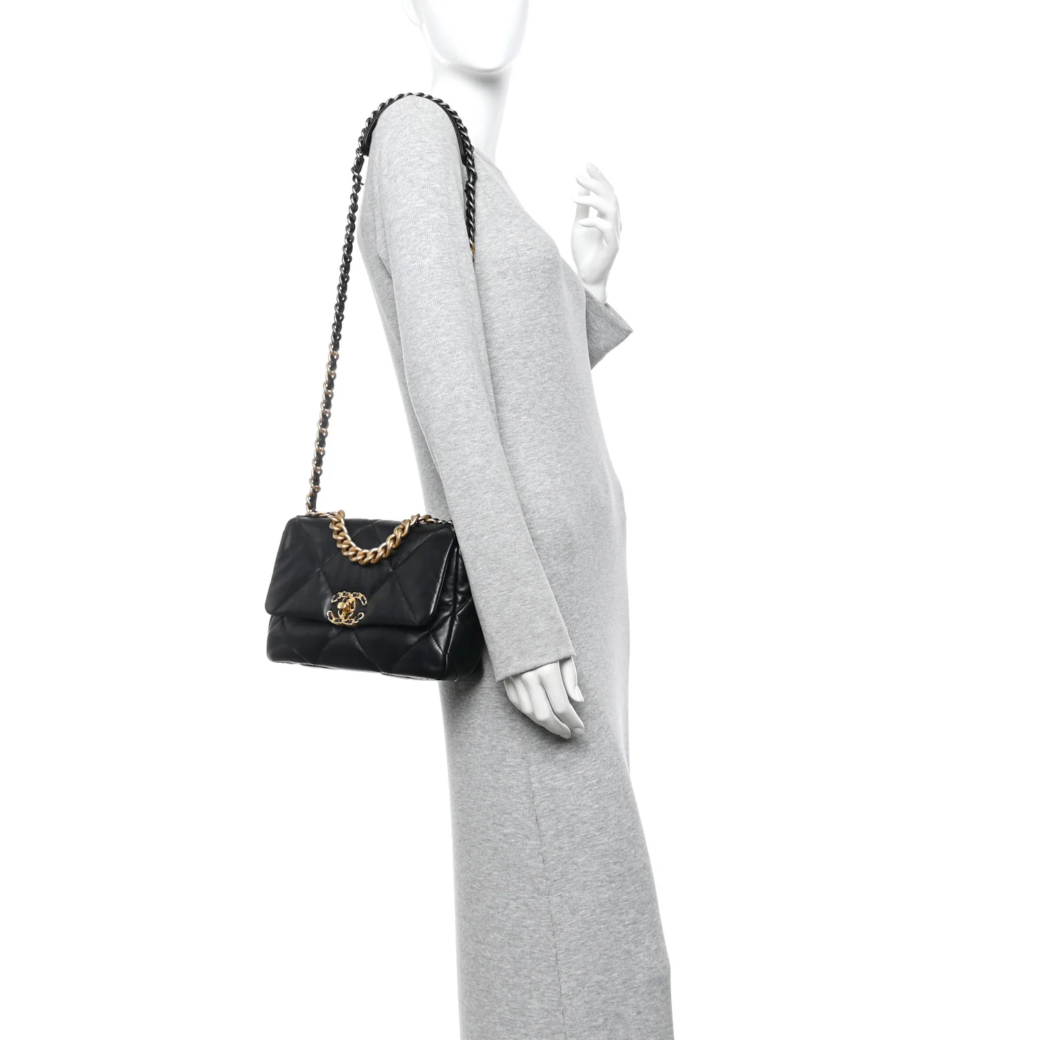 Lambskin Quilted Medium Chanel 19 Flap Black - Image 2