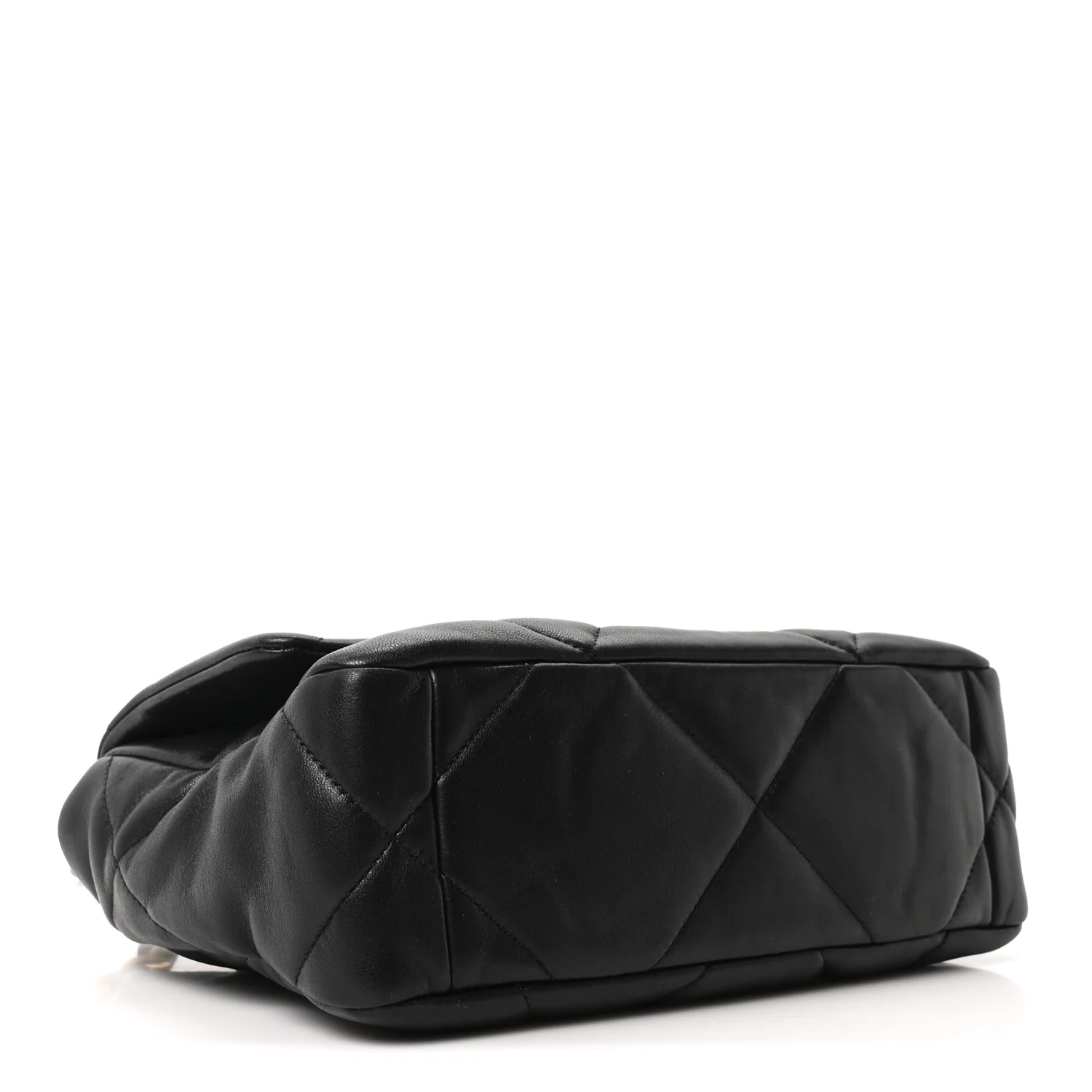 Lambskin Quilted Medium Chanel 19 Flap Black - Image 4