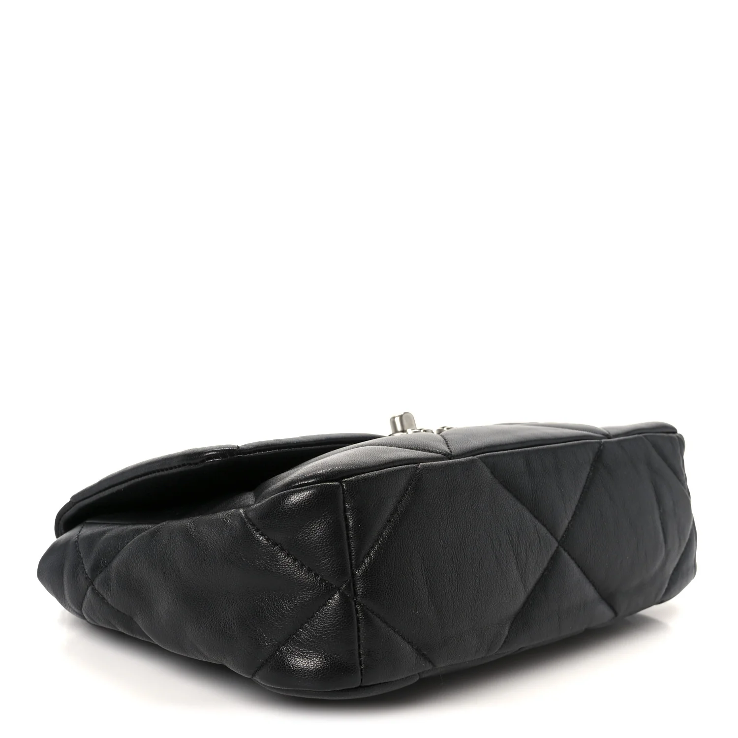 Lambskin Quilted Medium Chanel 19 Flap Black - Image 4