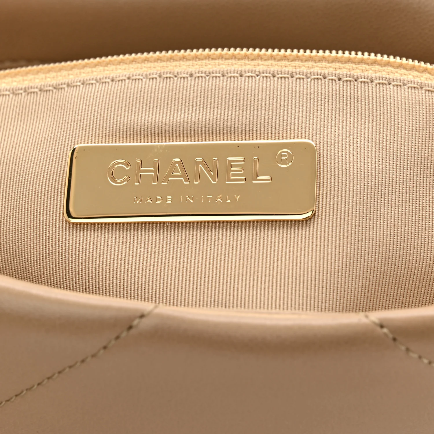 Lambskin Quilted Medium Chanel 19 Flap Dark Beige - Image 6
