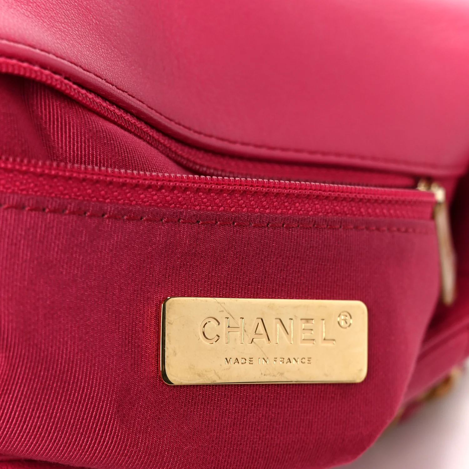 Lambskin Quilted Medium Chanel 19 Flap Dark Pink - Image 6