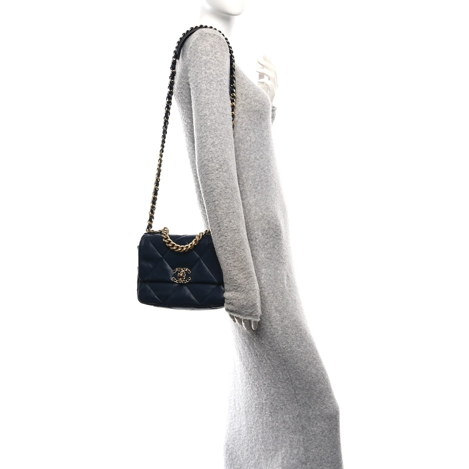 Lambskin Quilted Medium Chanel 19 Flap Navy Blue - Image 2