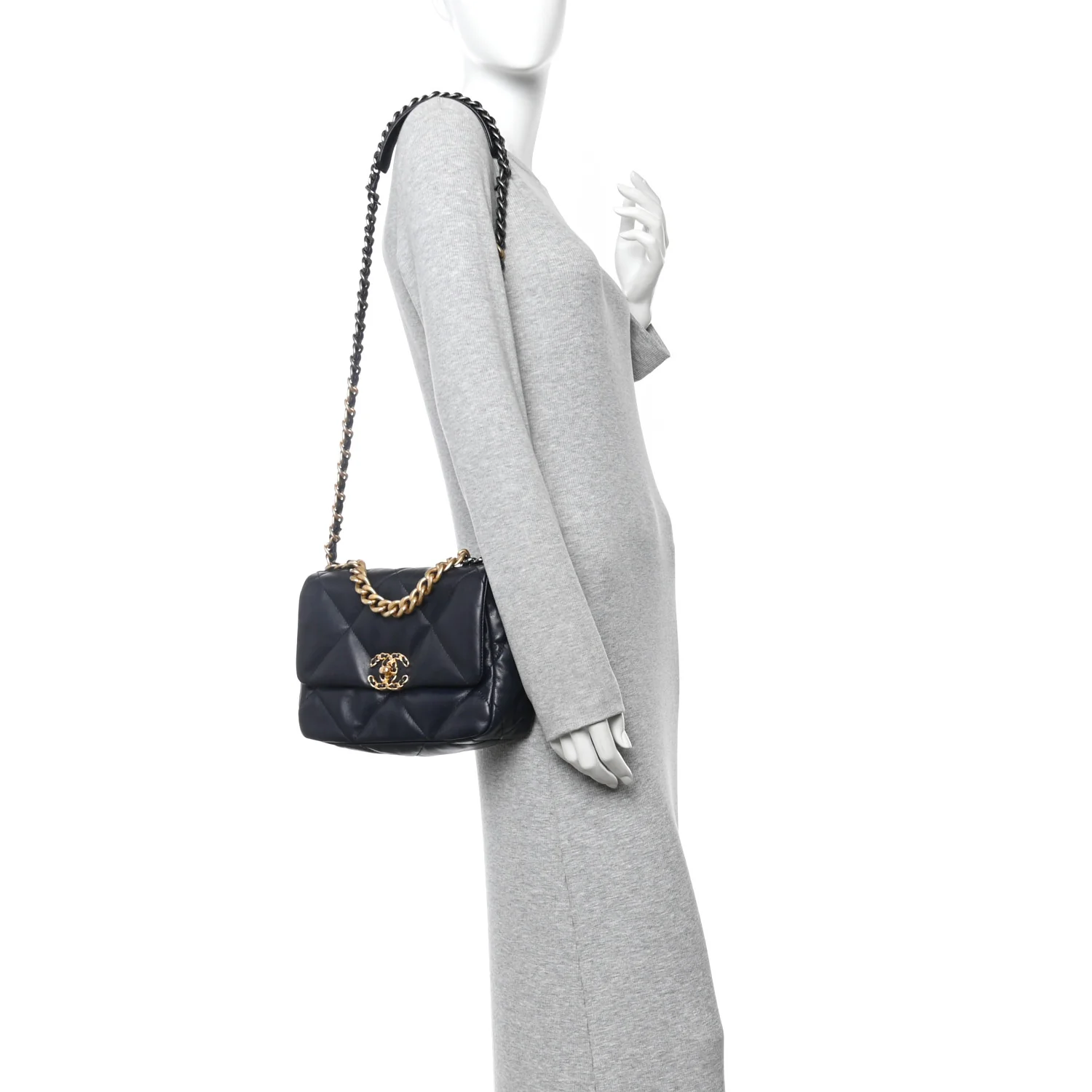 Lambskin Quilted Medium Chanel 19 Flap Navy Blue - Image 2