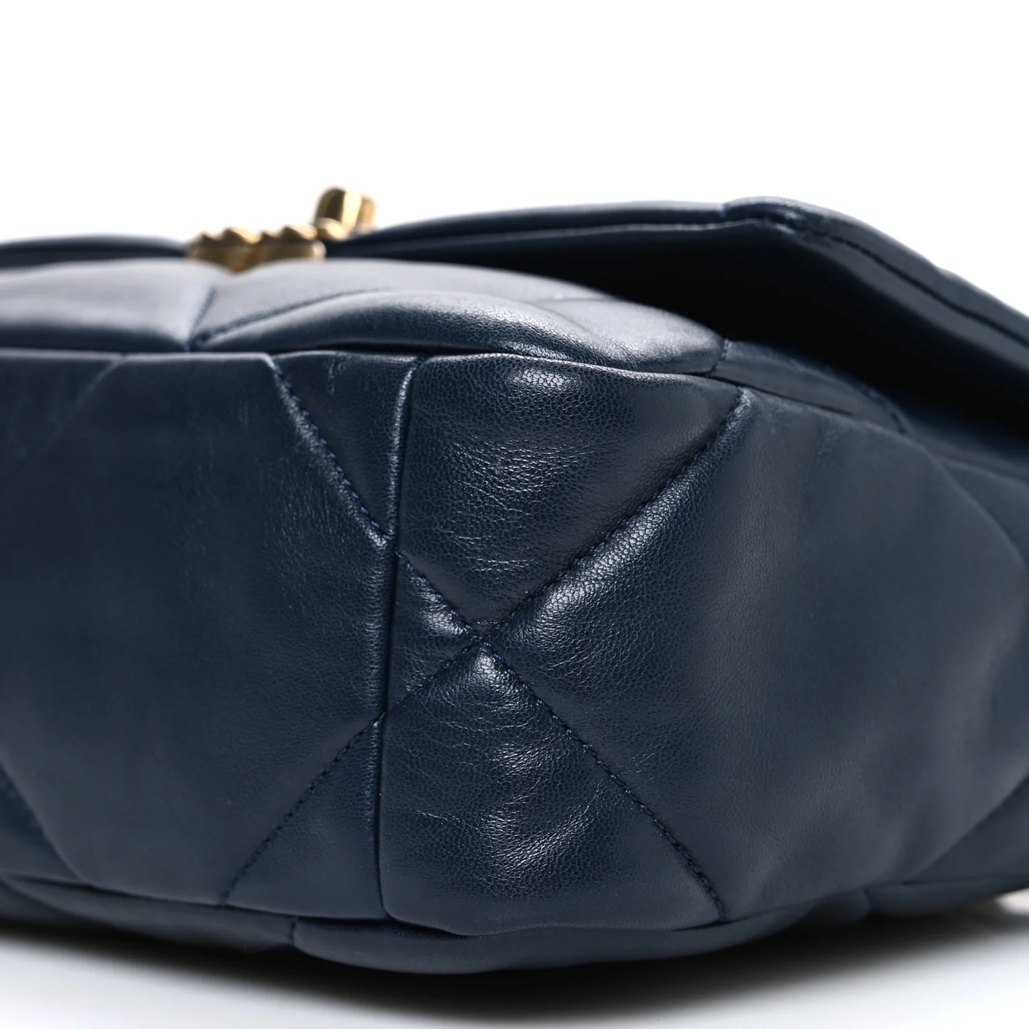 Lambskin Quilted Medium Chanel 19 Flap Navy Blue - Image 10