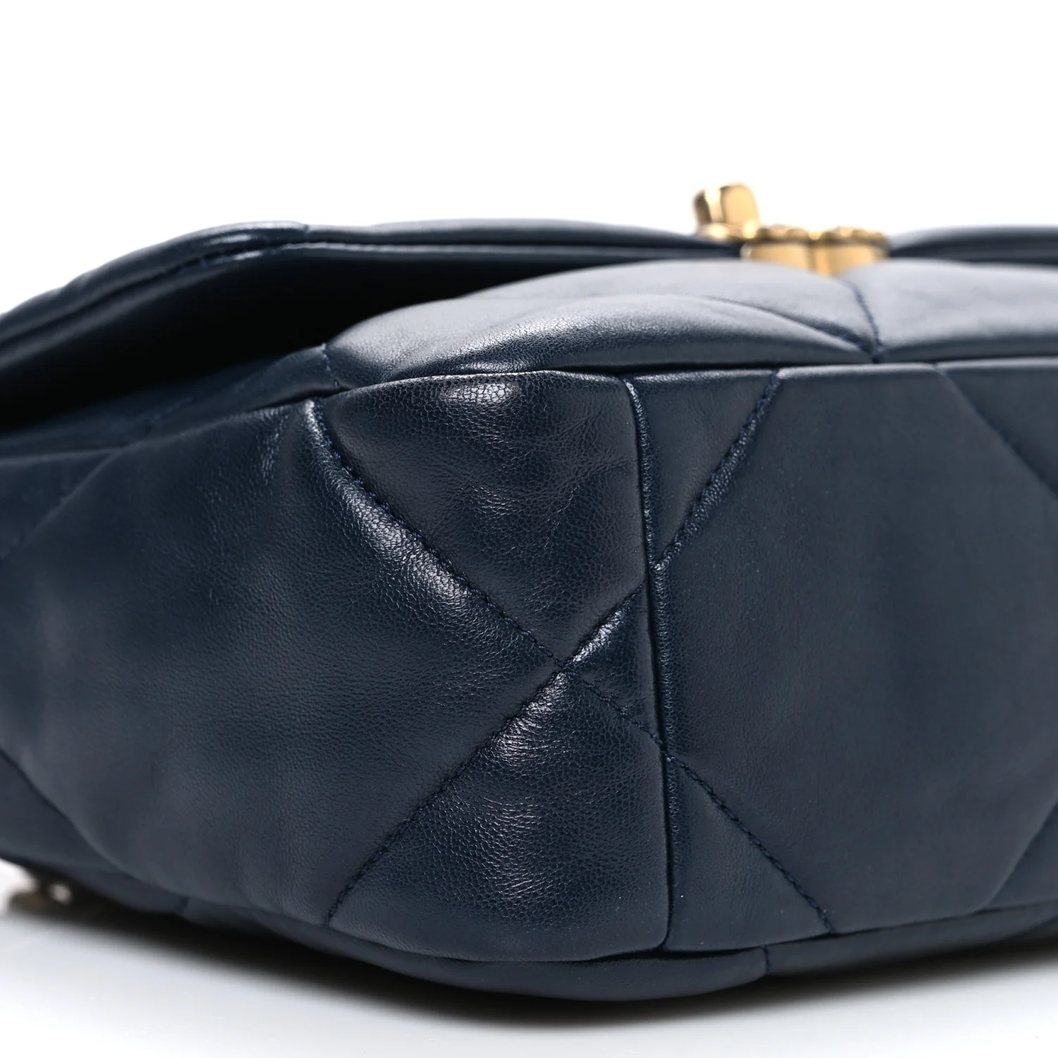 Lambskin Quilted Medium Chanel 19 Flap Navy Blue - Image 9