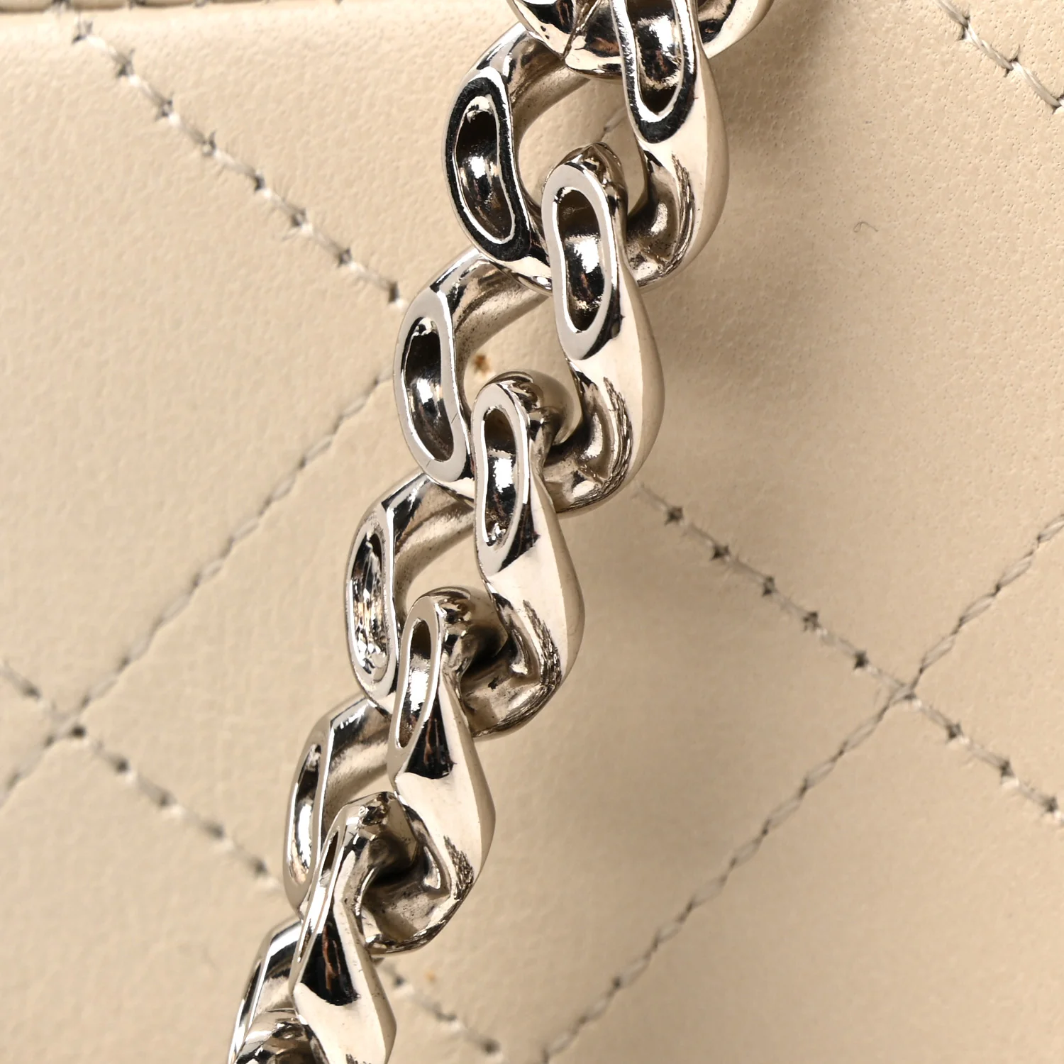 Lambskin Quilted Medium Double Flap Bijoux Chain Ivory - Image 23