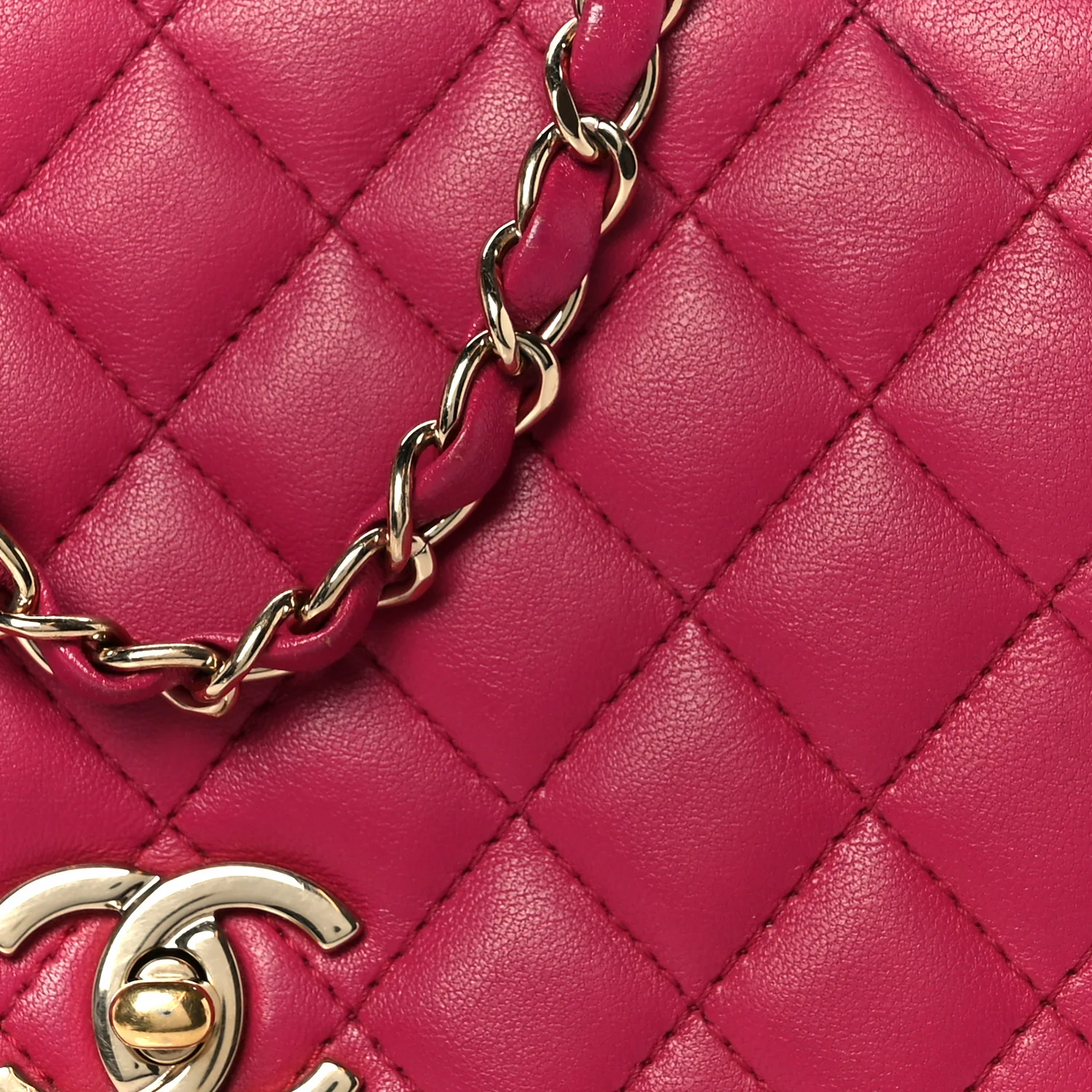 Lambskin Quilted Medium Lovely Day Flap Pink - Image 9