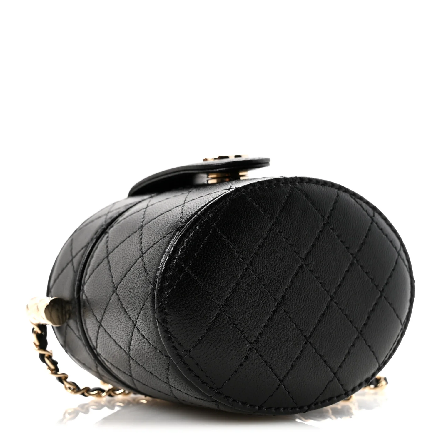Lambskin Quilted Mini Round Vanity Case With Chain Black - Image 4