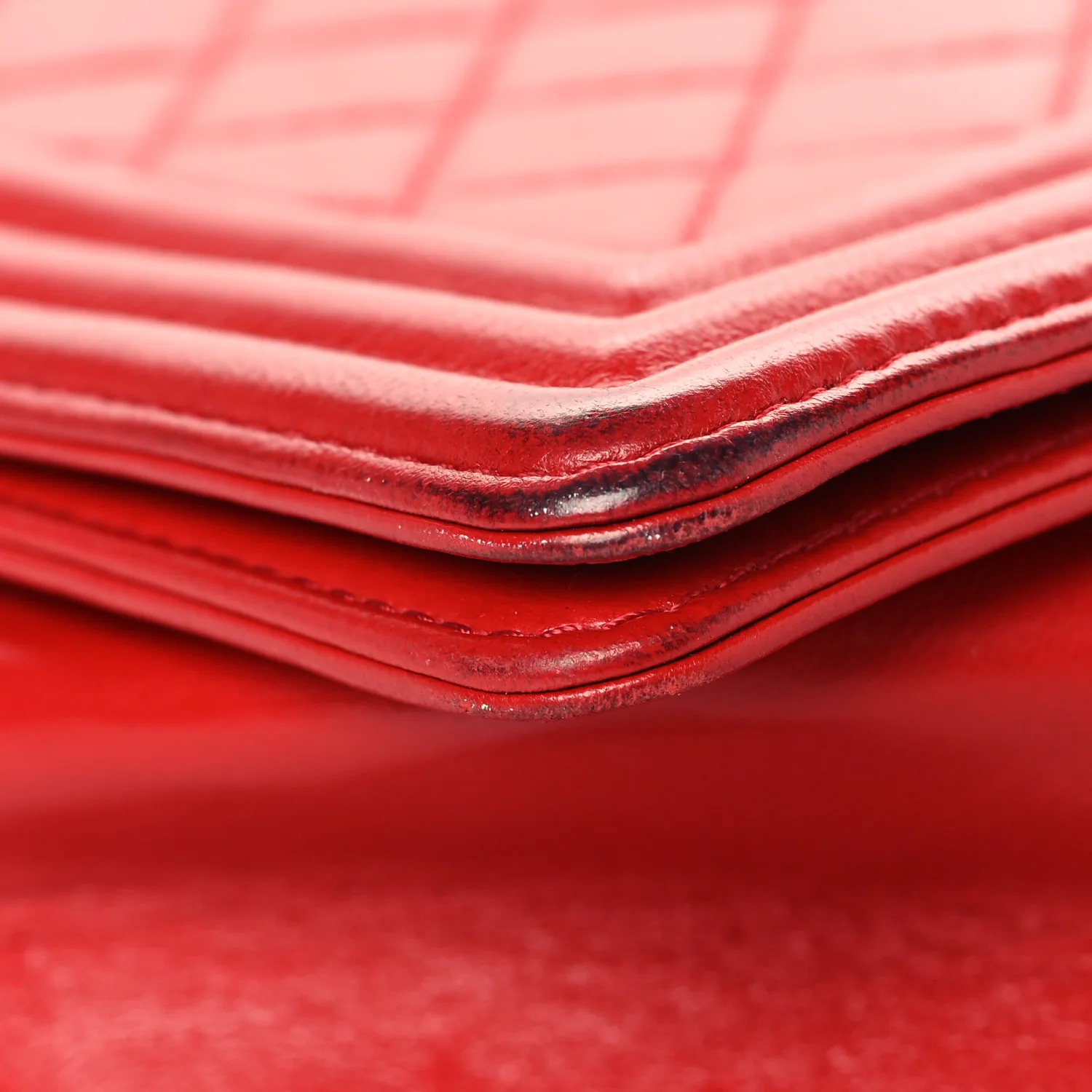 Lambskin Quilted New Medium Boy Flap Red - Image 10