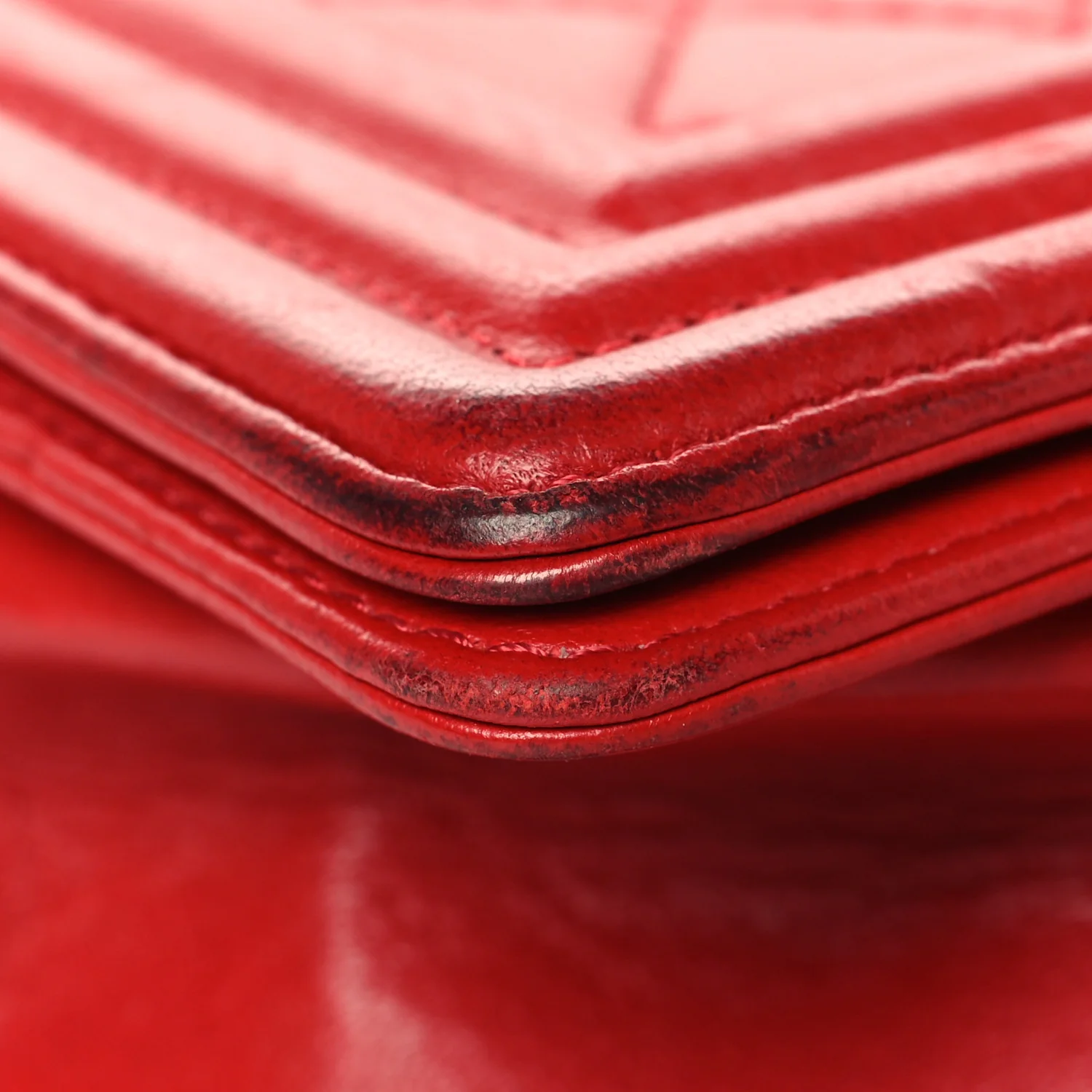 Lambskin Quilted New Medium Boy Flap Red - Image 9