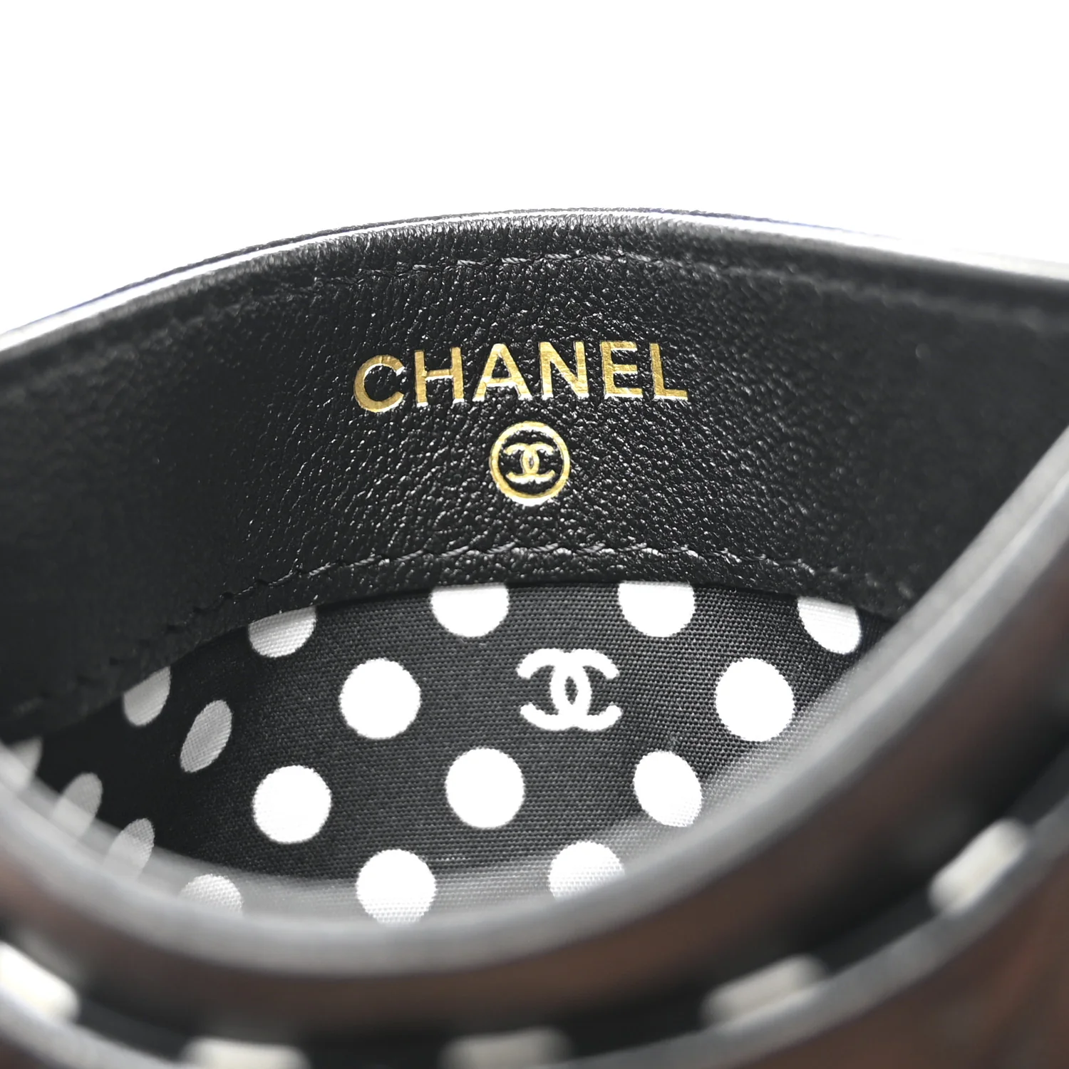Lambskin Quilted Pearl CC Chanel Card Holder Black - Image 6