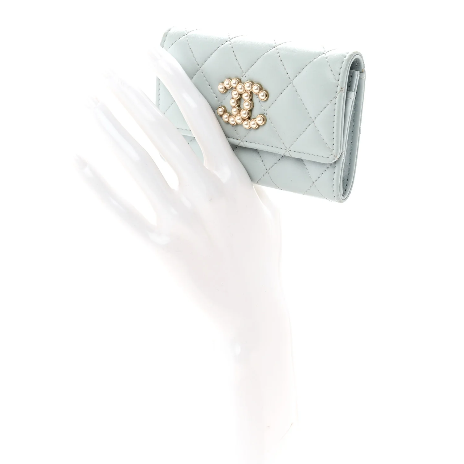 Lambskin Quilted Pearl CC Chanel Flap Card Holder Light Blue - Image 2