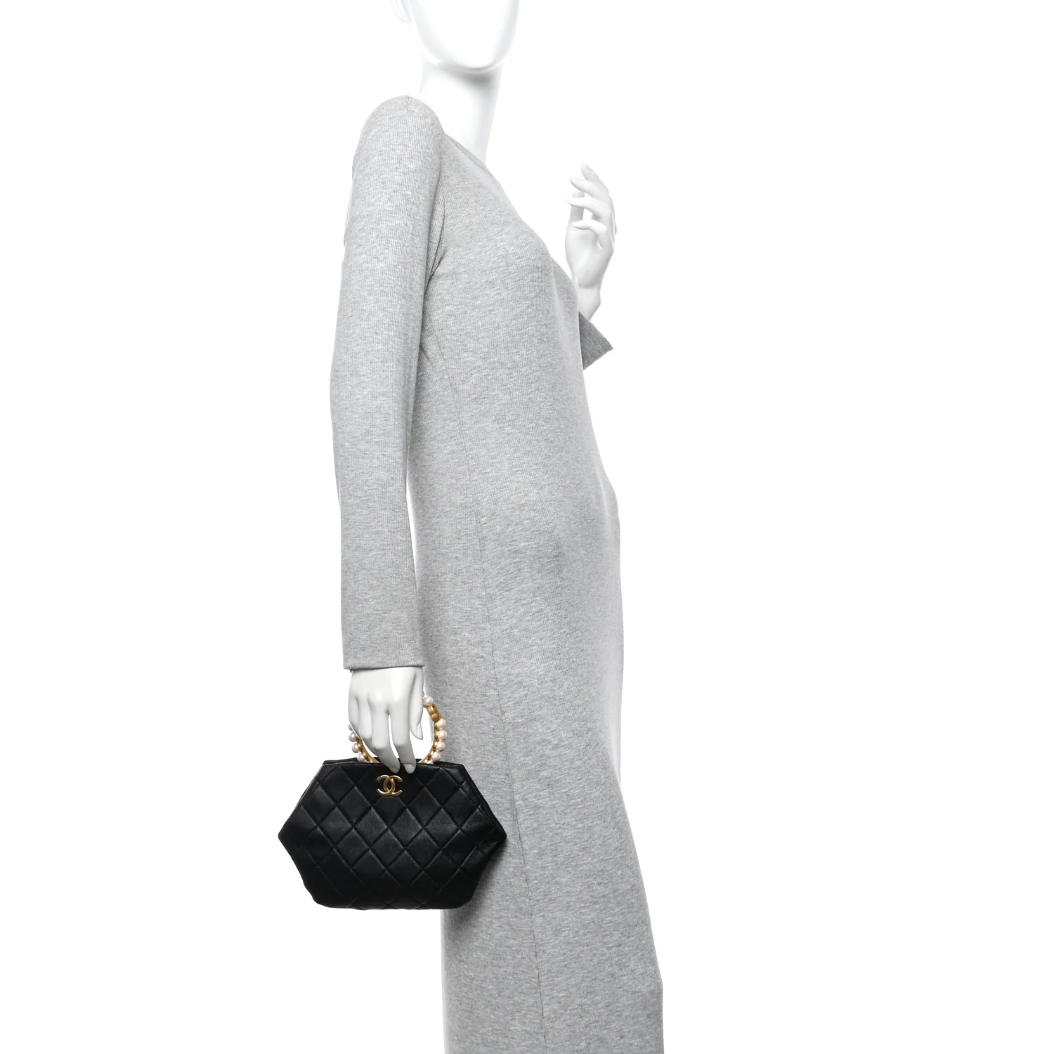 Lambskin Quilted Pearl Crown Clutch Bag Black - Image 2
