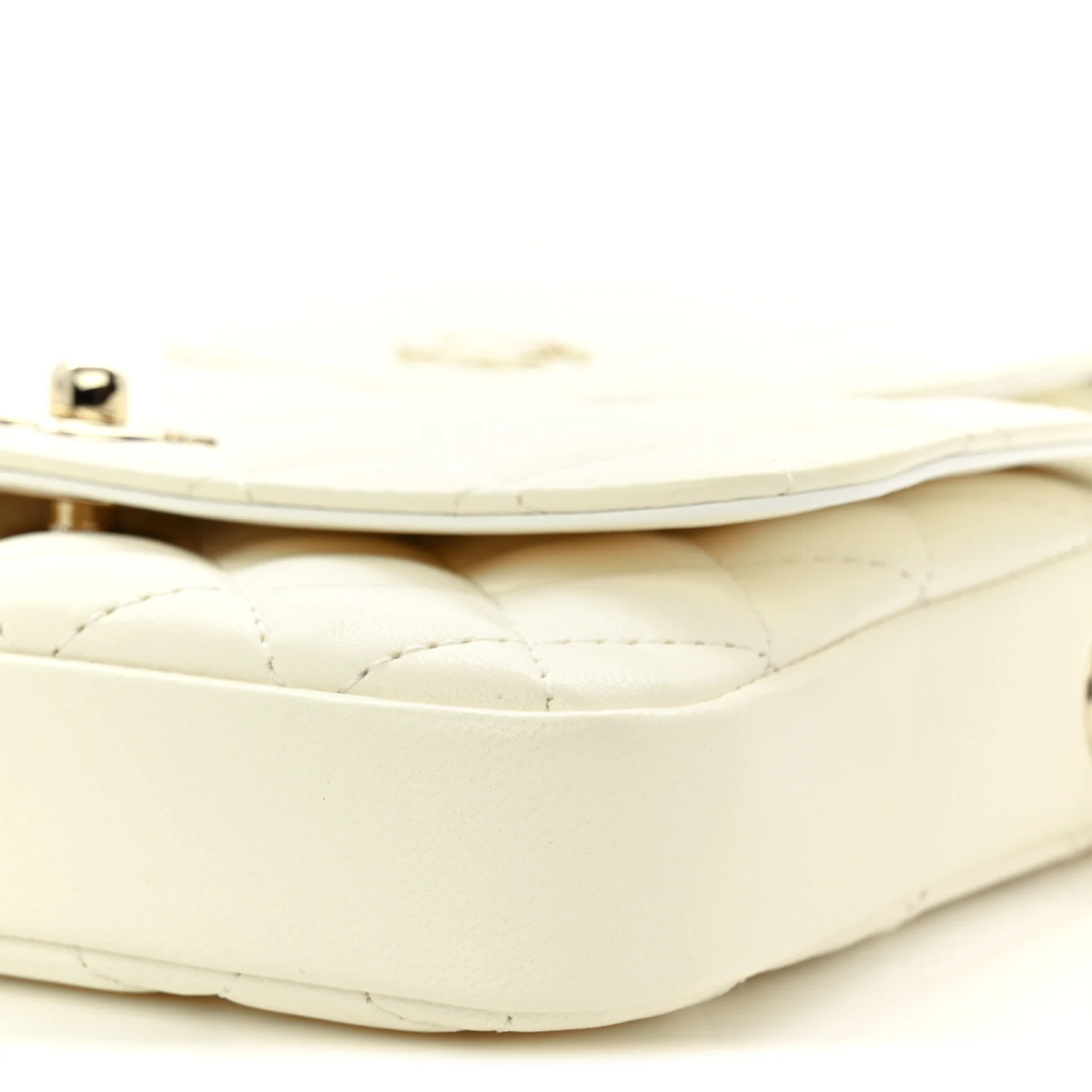 Lambskin Quilted Side Packs White - Image 11
