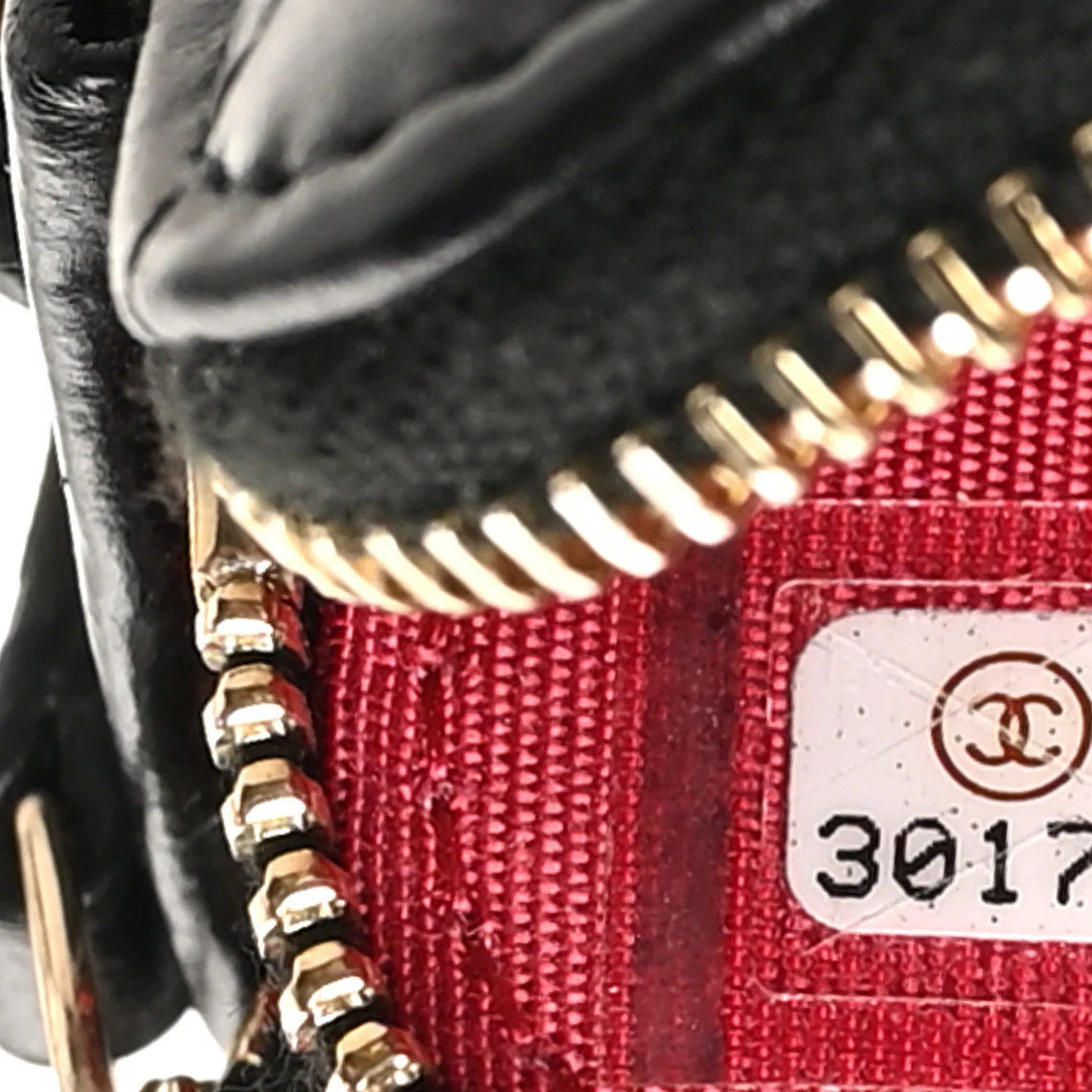 Lambskin Quilted Small Clutch With Chain Black - Image 8