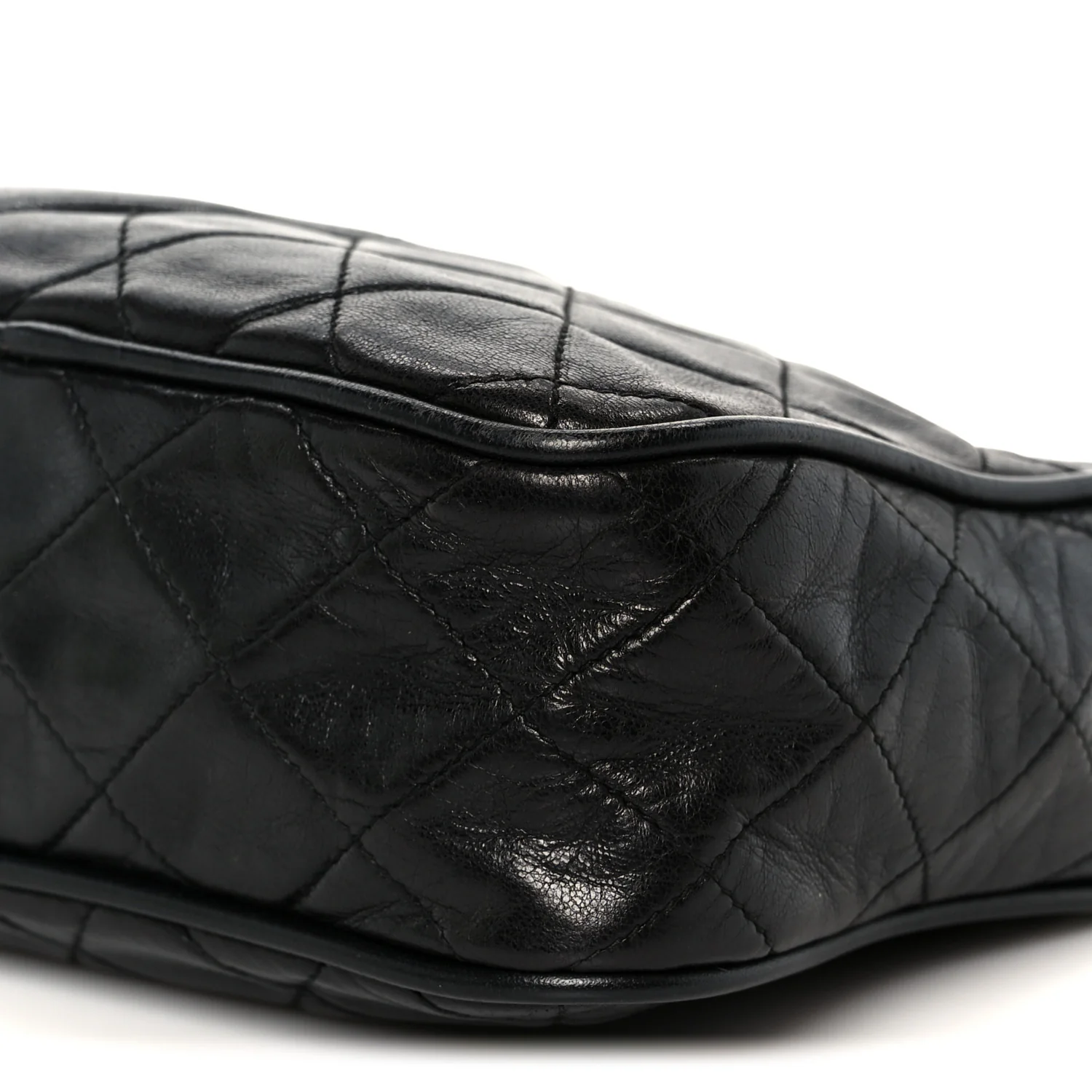 Lambskin Quilted Small Diamond CC Camera Case Black - Image 11