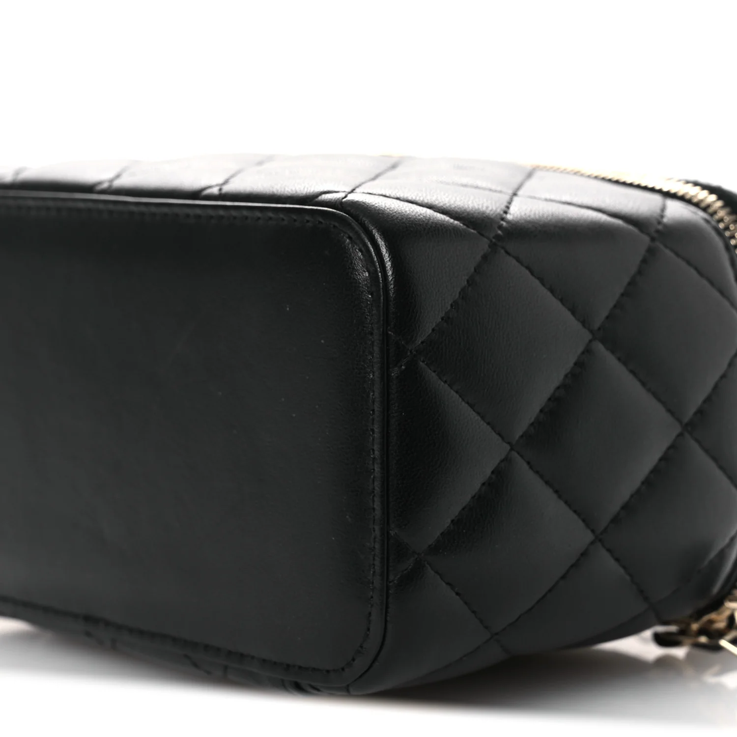 Lambskin Quilted Small Top Handle Vanity Case With Chain Black - Image 10