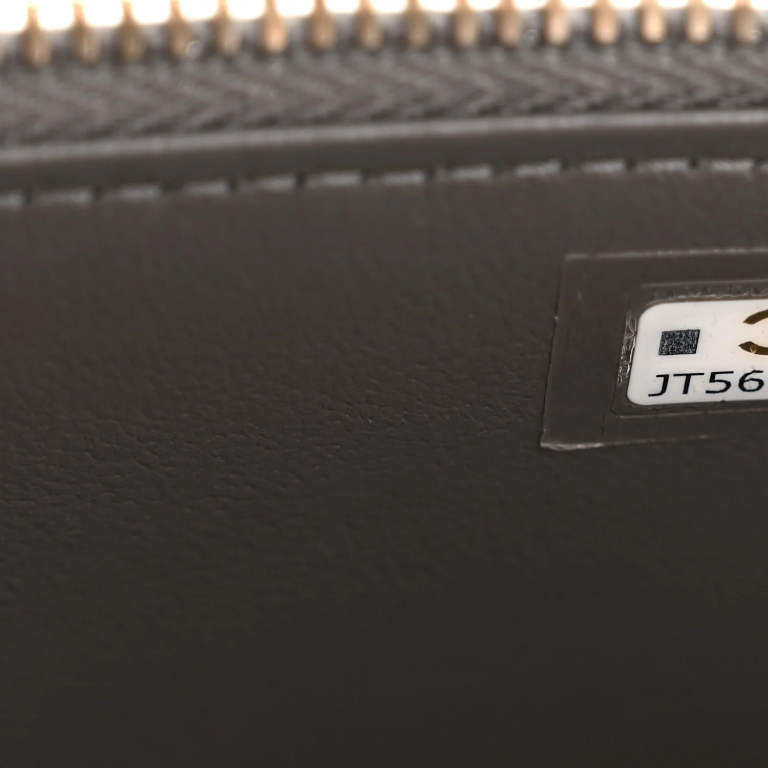Lambskin Quilted Small Top Handle Vanity Case With Chain Dark Grey - Image 7