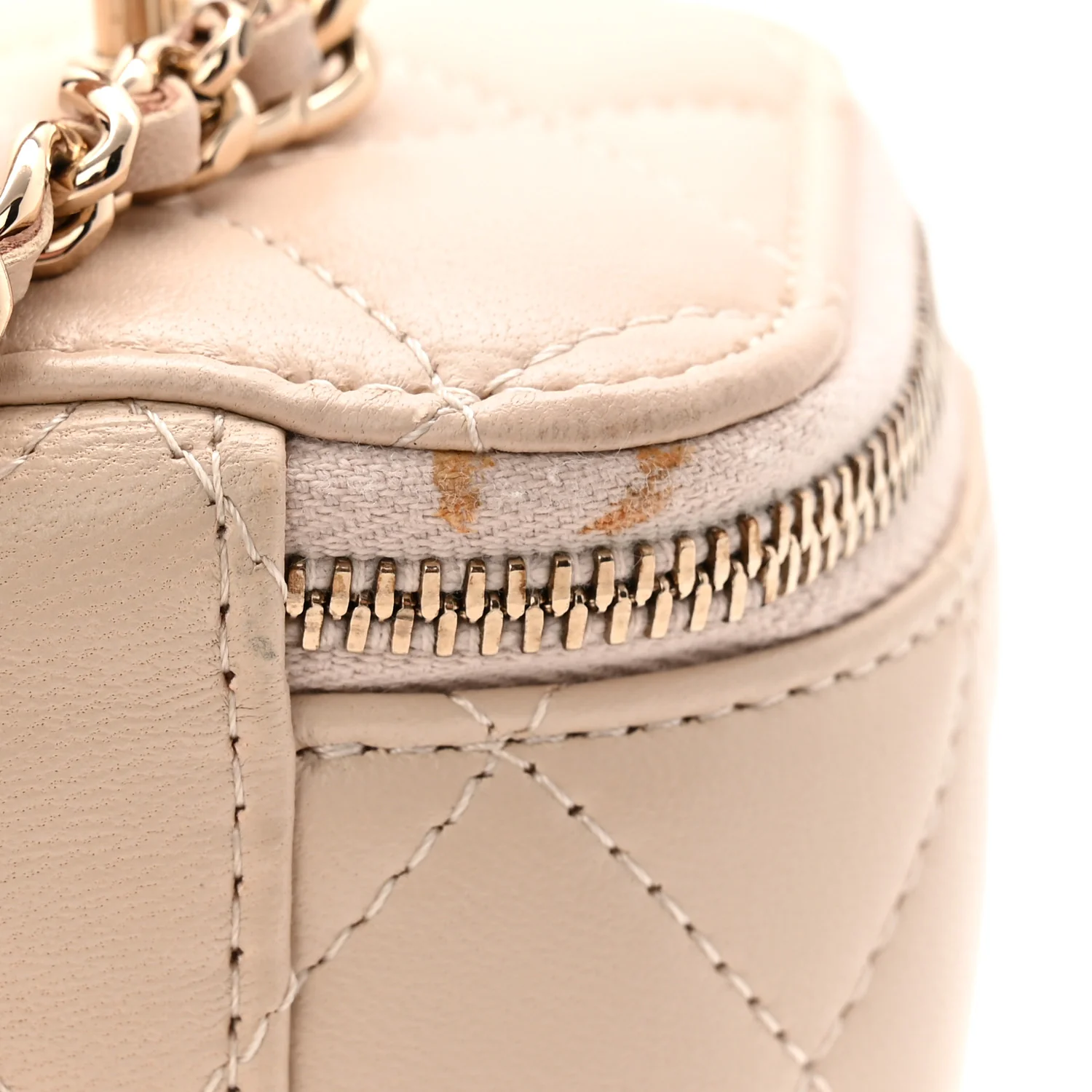 Lambskin Quilted Small Top Handle Vanity Case With Chain Ecru Dark Beige - Image 11