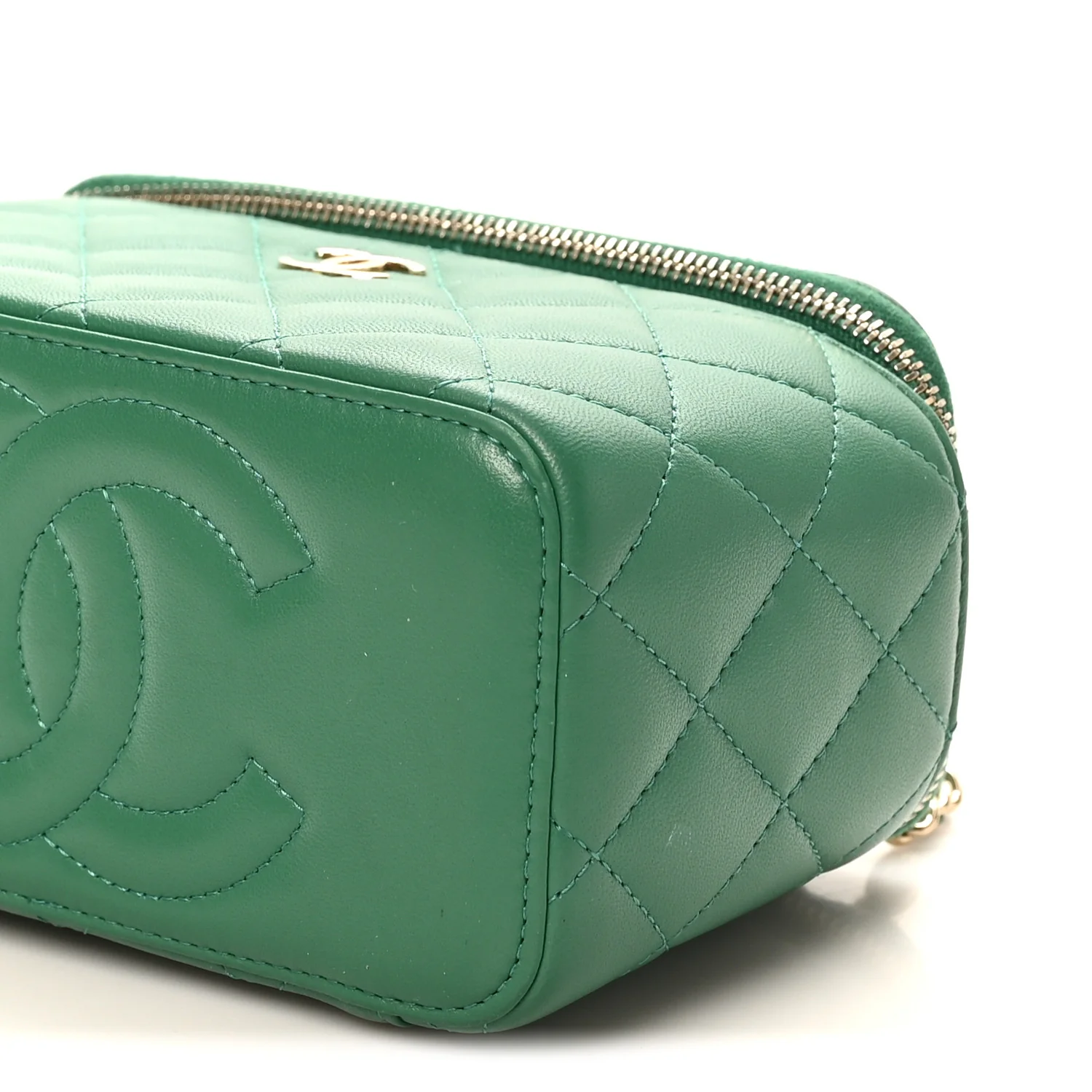Lambskin Quilted Small Top Handle Vanity Case With Chain Green - Image 11