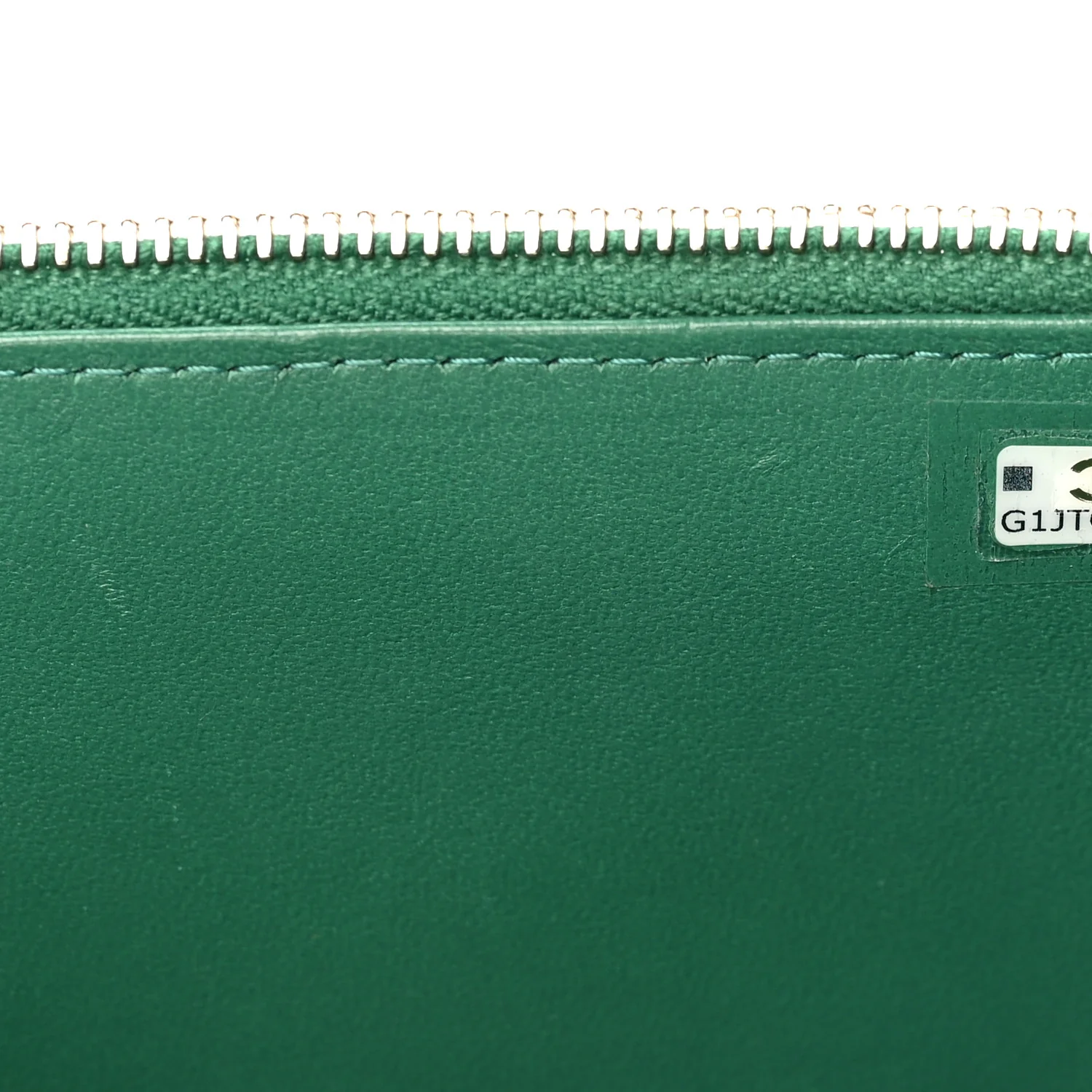 Lambskin Quilted Small Top Handle Vanity Case With Chain Green - Image 8