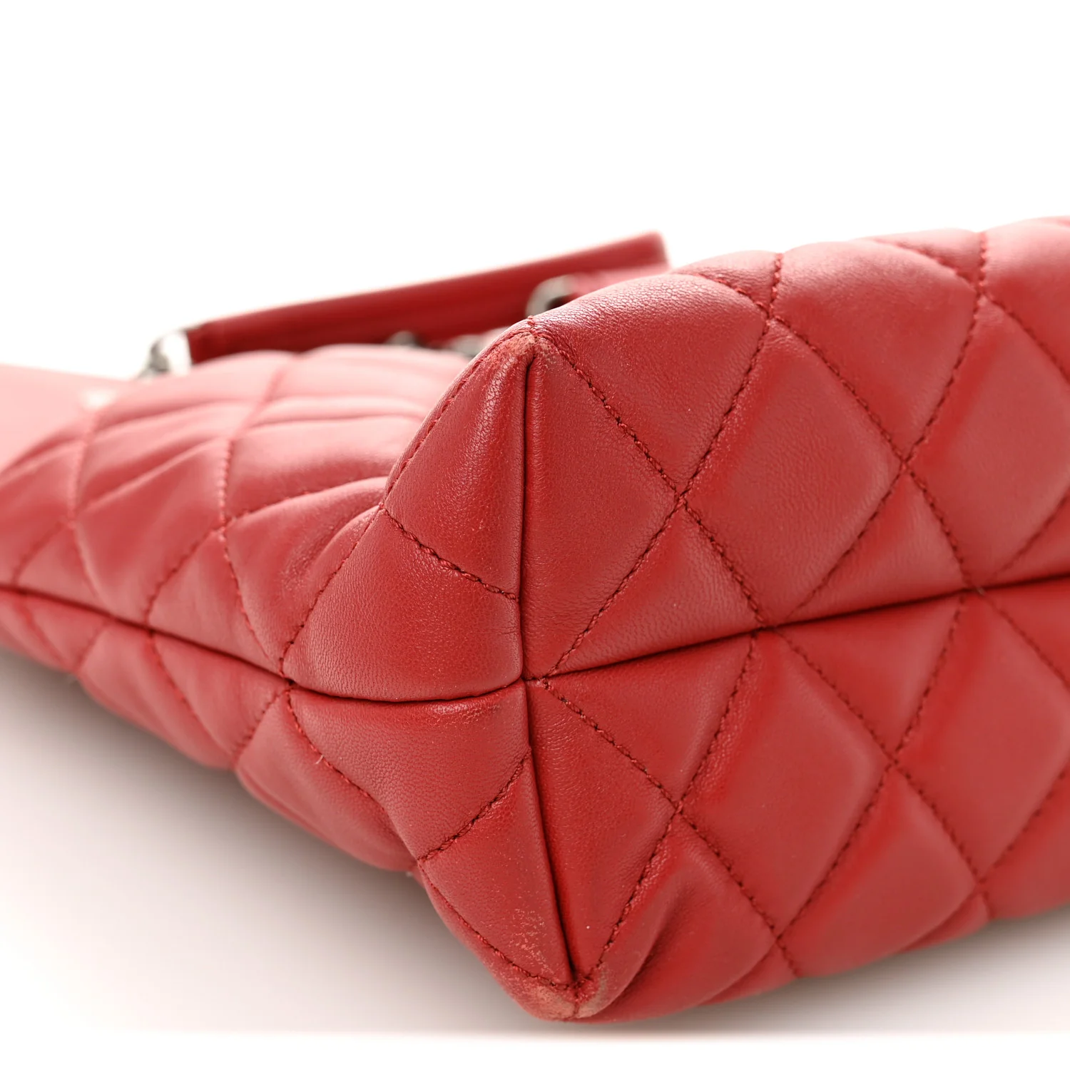 Lambskin Quilted Small Urban Delight Tote Red - Image 9