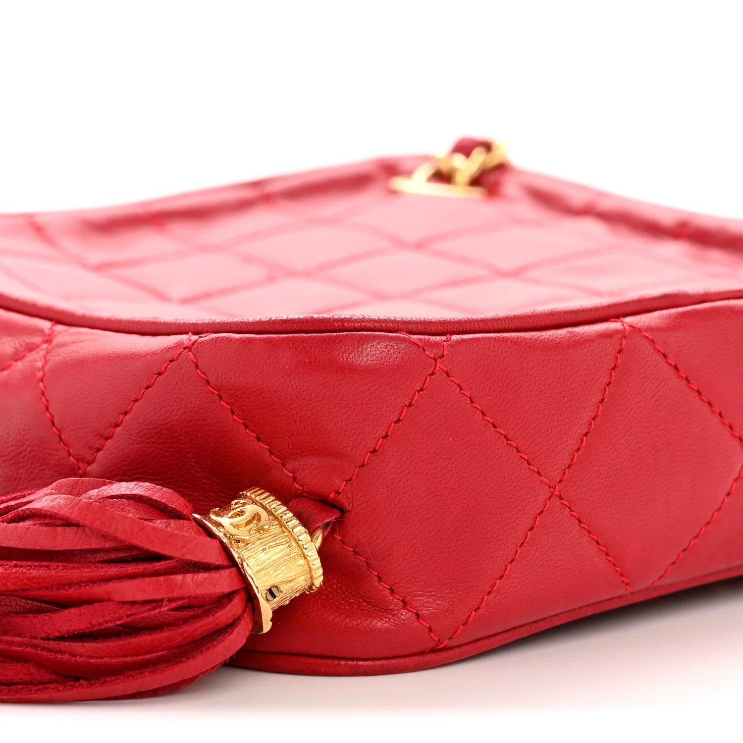Lambskin Quilted Tassel Clutch Red - Image 4