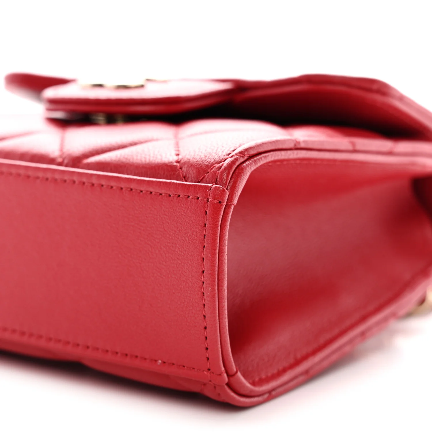 Lambskin Quilted Top Handle Flap Clutch With Chain Red - Image 10