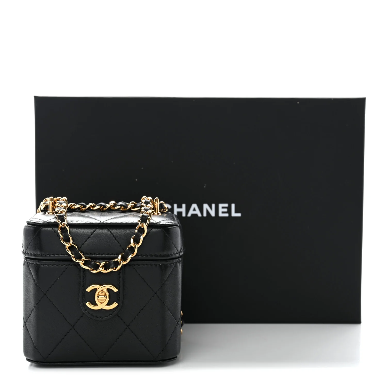 Lambskin Quilted Vanity Clutch With Chain Black - Image 30