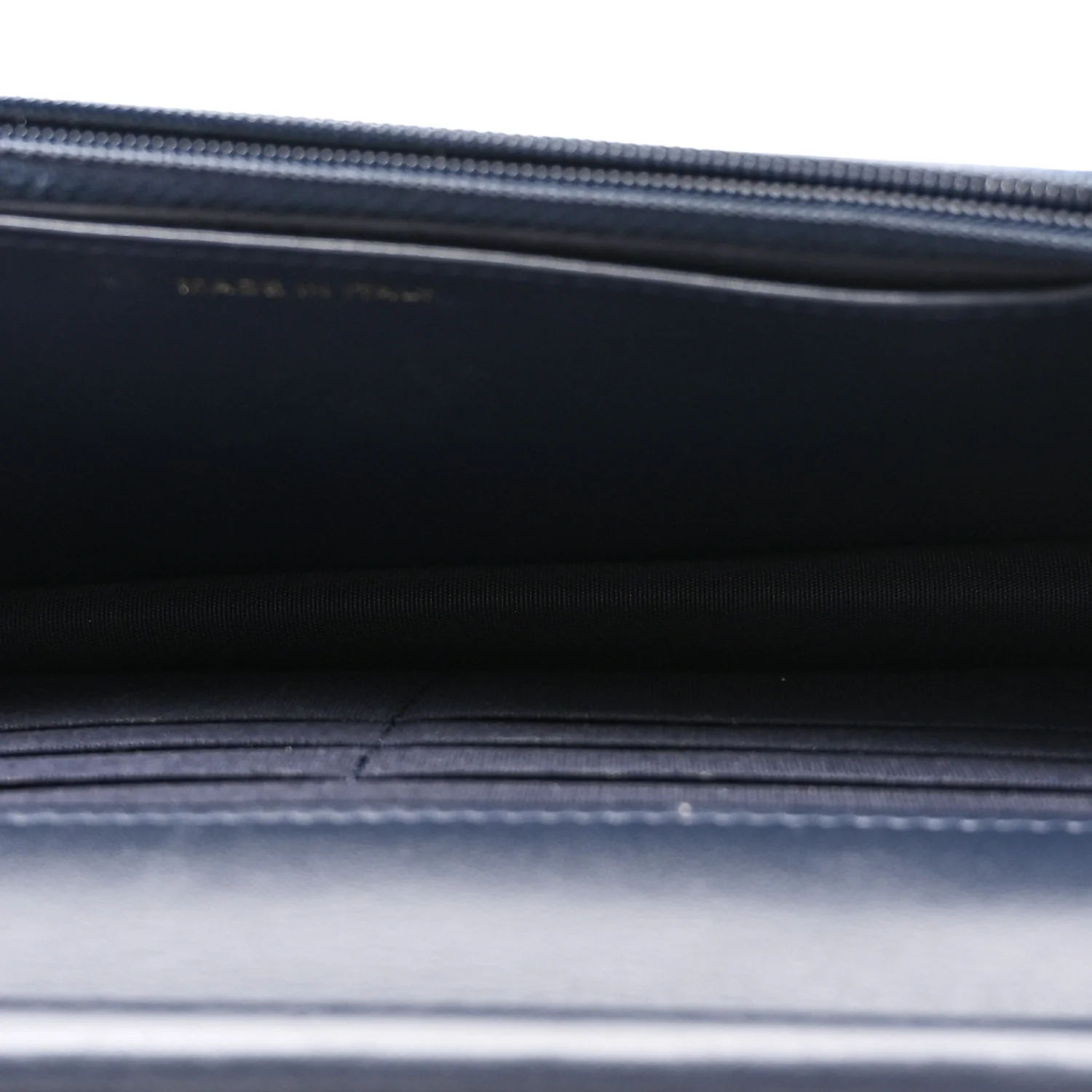 Lambskin Quilted Wallet On Chain WOC Navy - Image 5