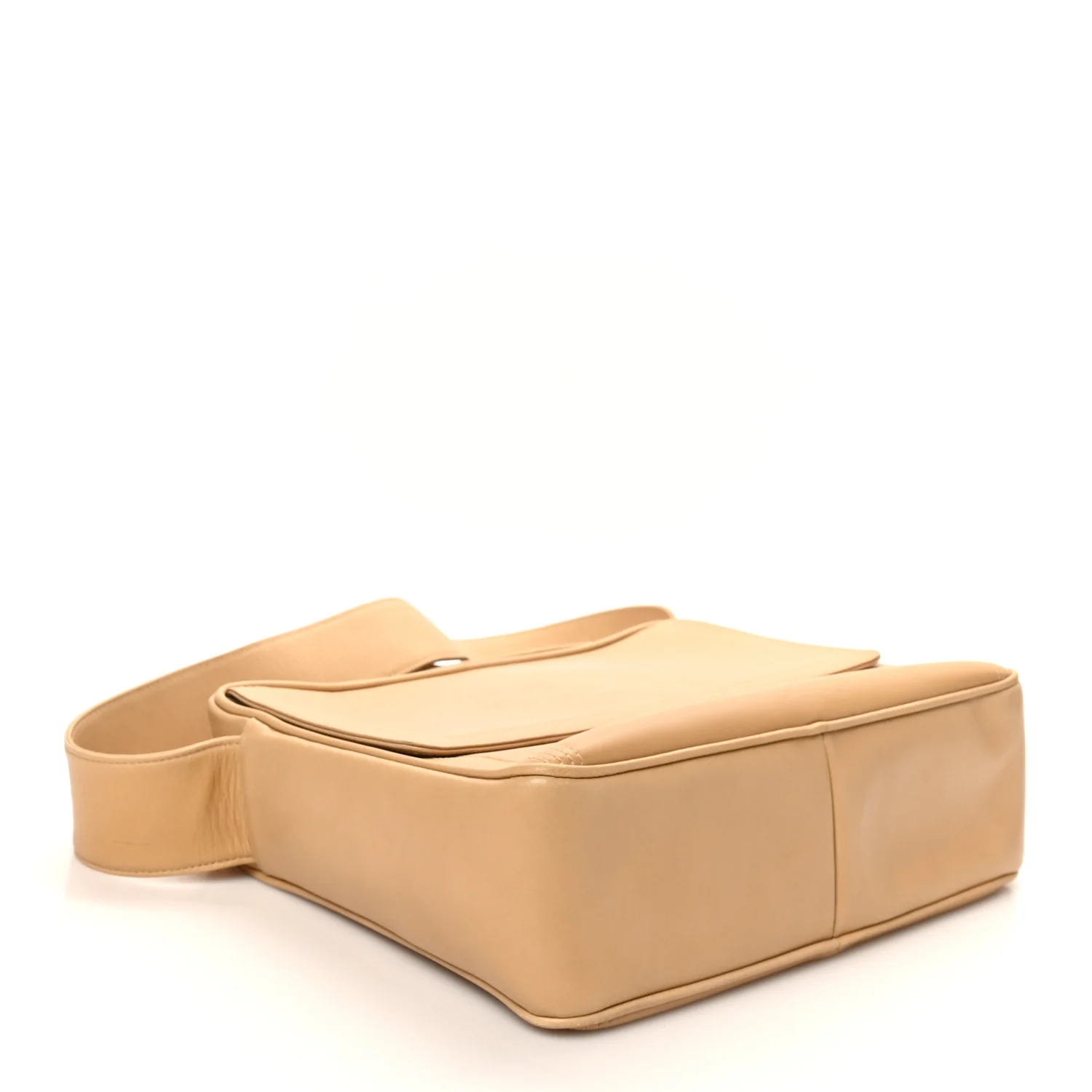 Lambskin Tassel CC Camera Case Beige - Image 4