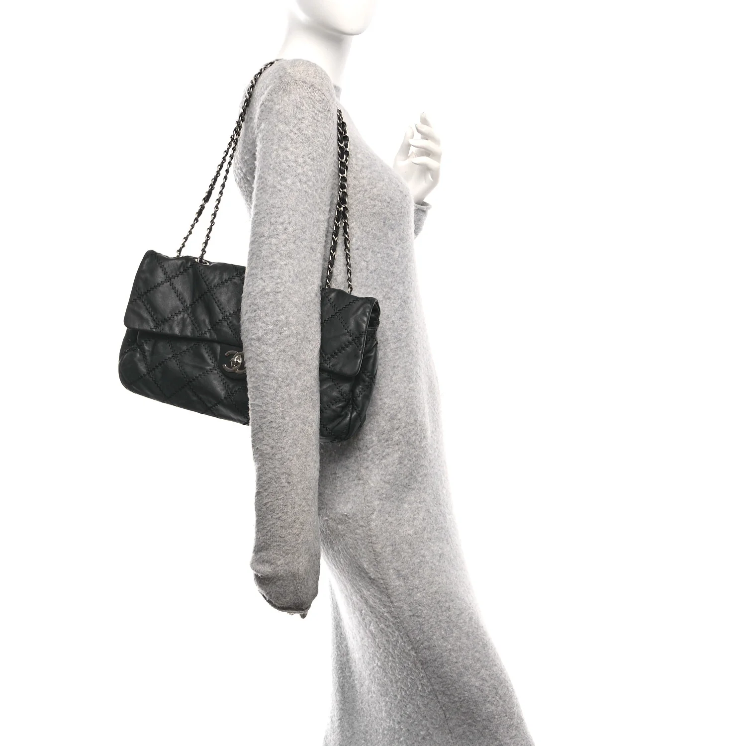 Lambskin Ultimate Stitch Maxi Flap Black - Image 2