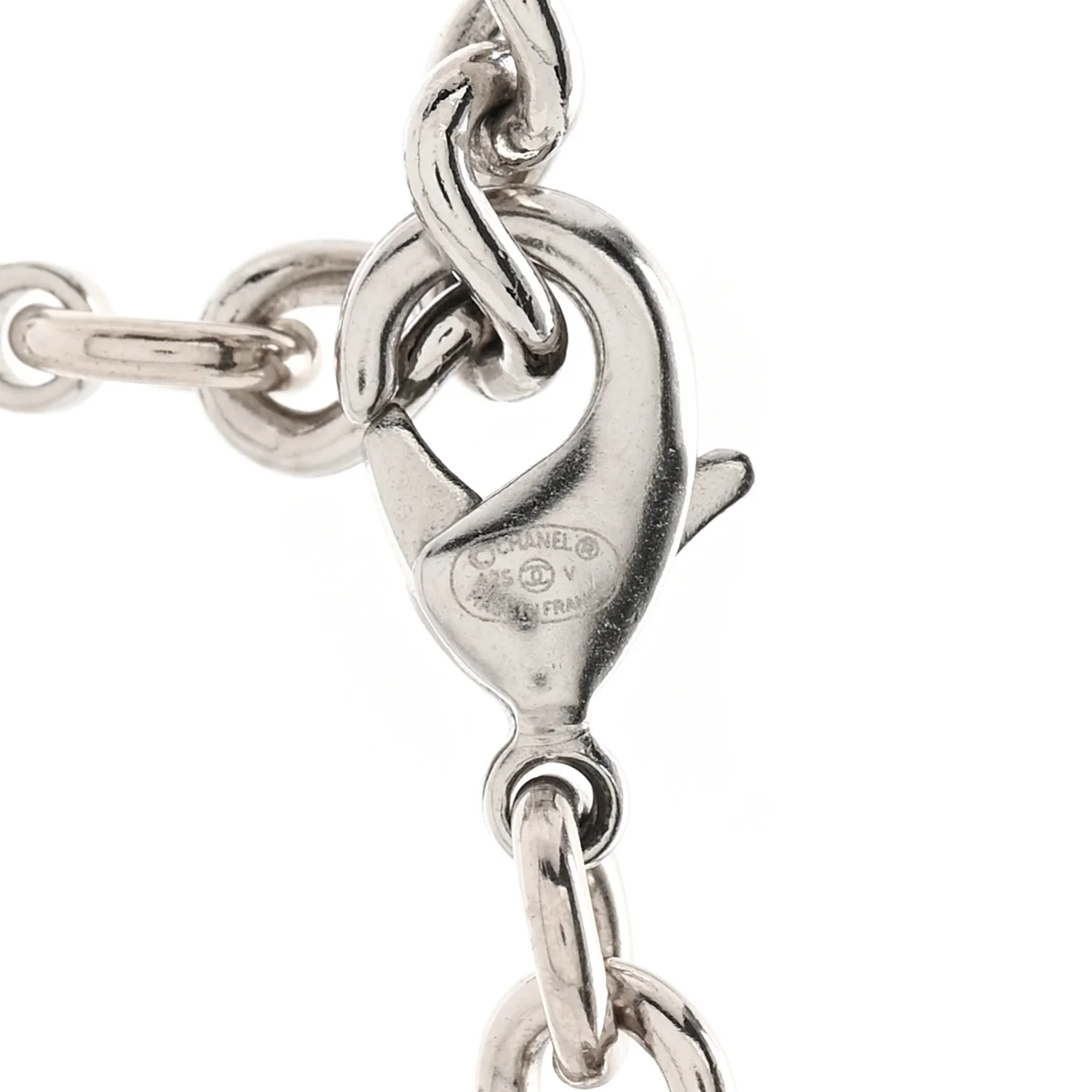 Metal CC Short Chain Necklace Silver - Image 5