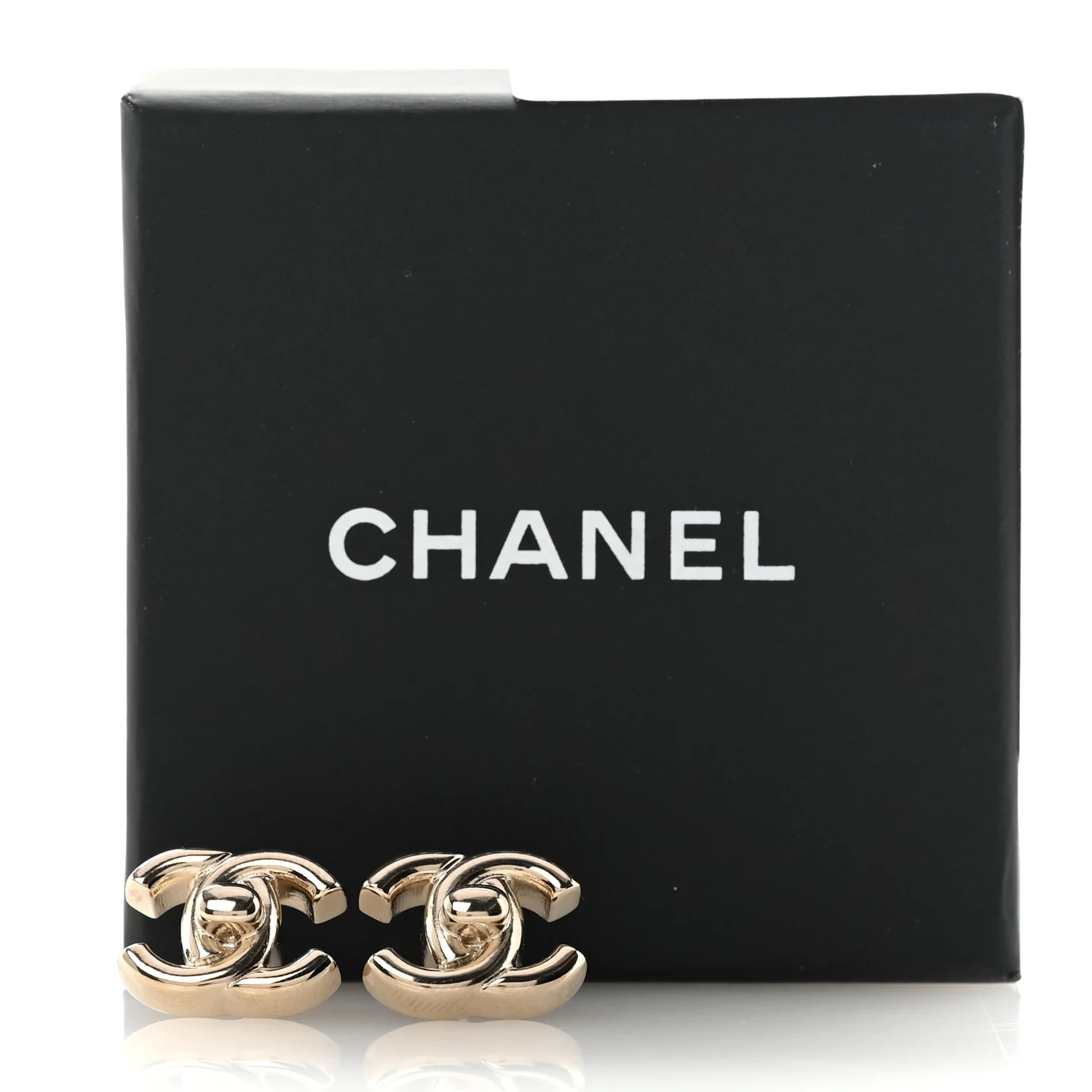 Metal CC Turnlock Earrings Gold - Image 5
