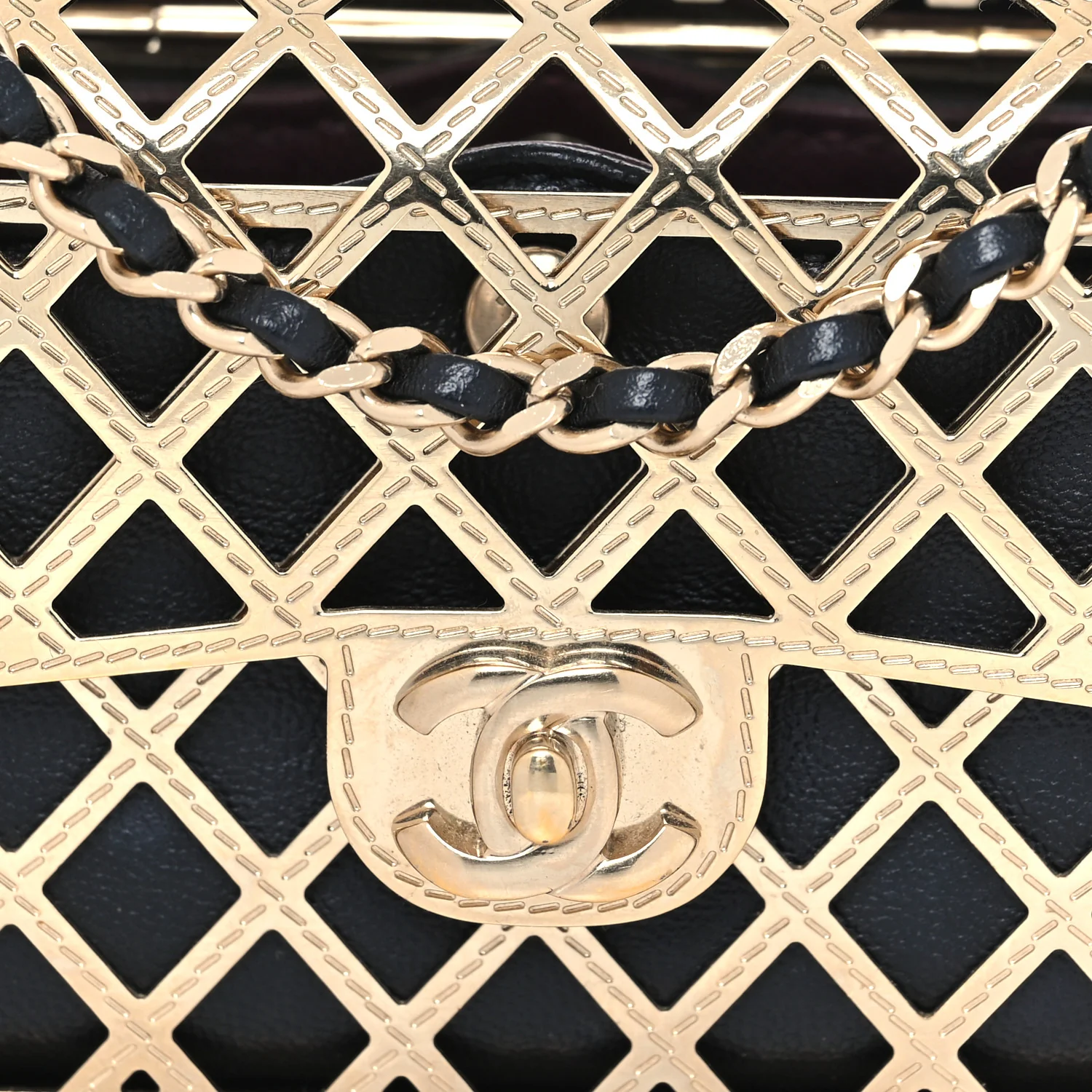Metal Quilted Mini Rectangular Flap Gold - Image 8