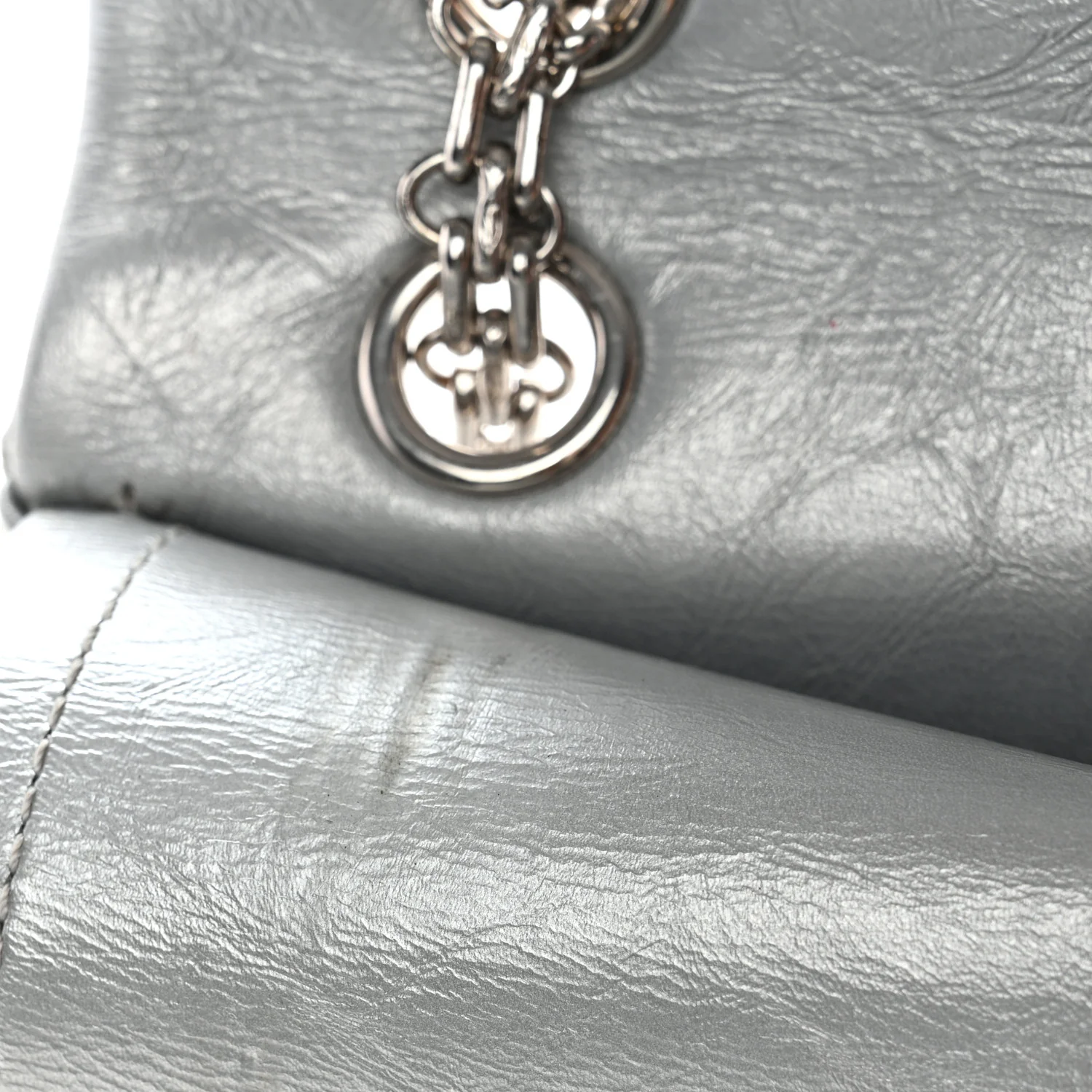 Metallic Aged Calfskin Quilted 2.55 Reissue 226 Flap Silver - Image 34