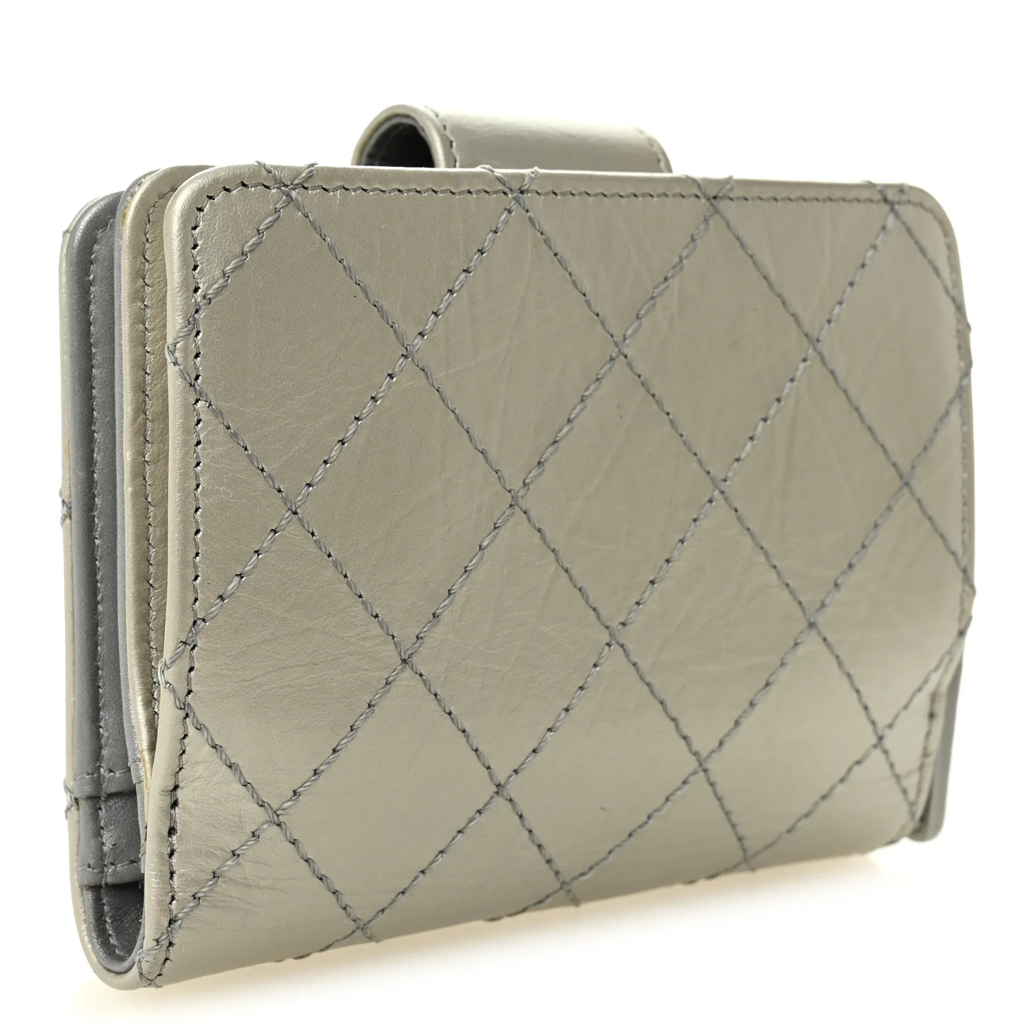 Metallic Aged Calfskin Stitched Reissue Compact Wallet Silver - Image 3