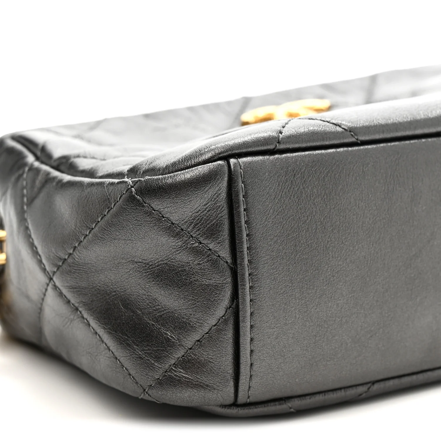 Metallic Calfskin Pearl Quilted CC Mini Camera Case Ruthenium - Image 9