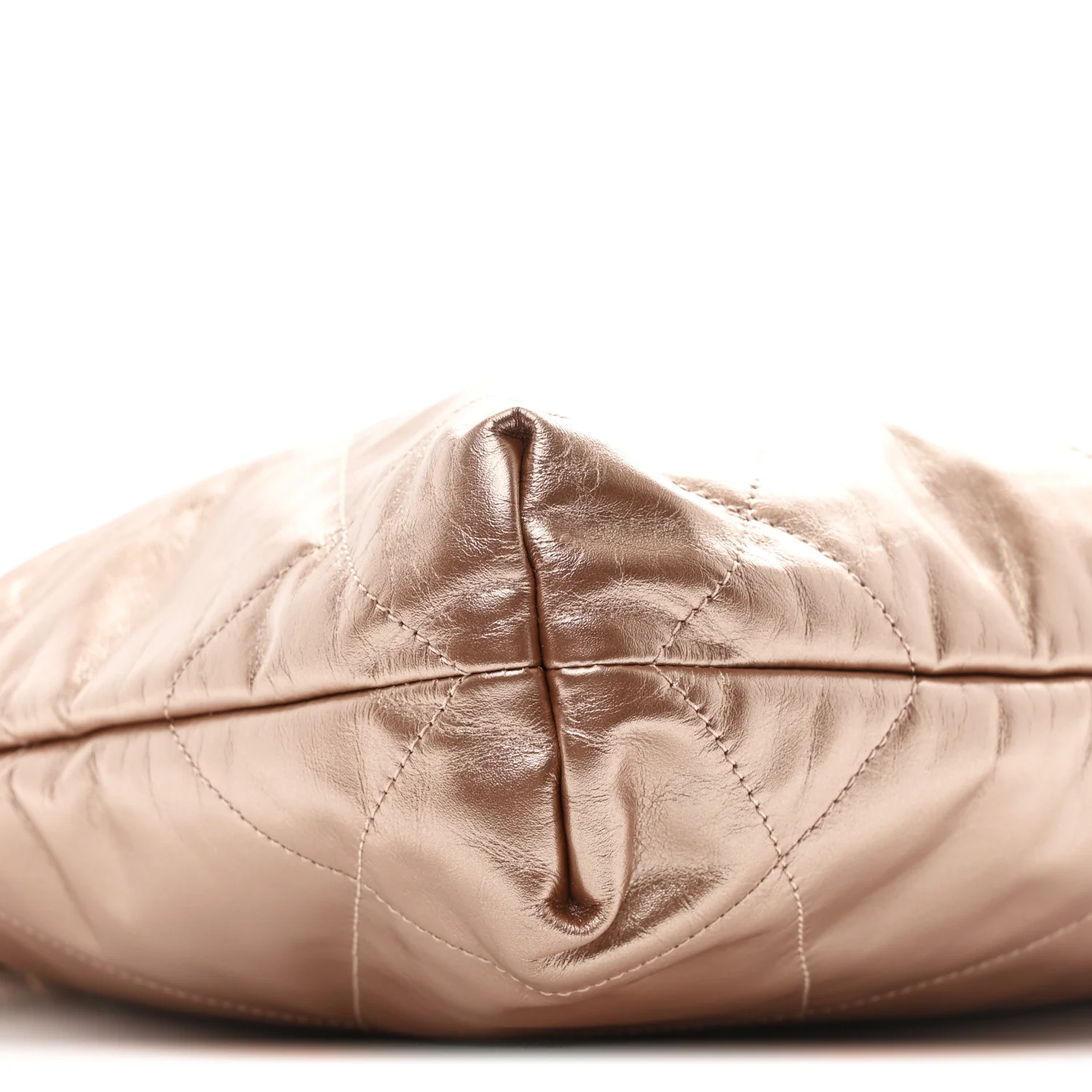 Metallic Calfskin Quilted Small Chanel 22 Pink - Image 11