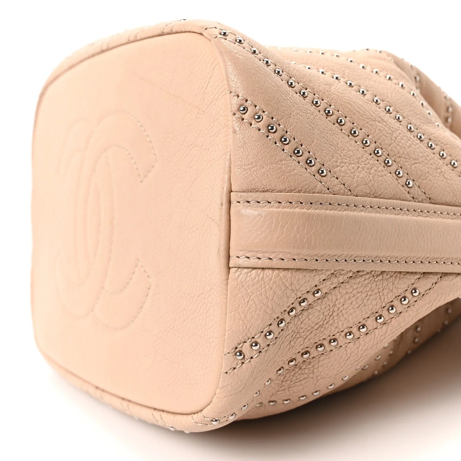 Metallic Calfskin Studded Chevron Quilted Small Stud Wars Drawstring Bag Beige - Image 10