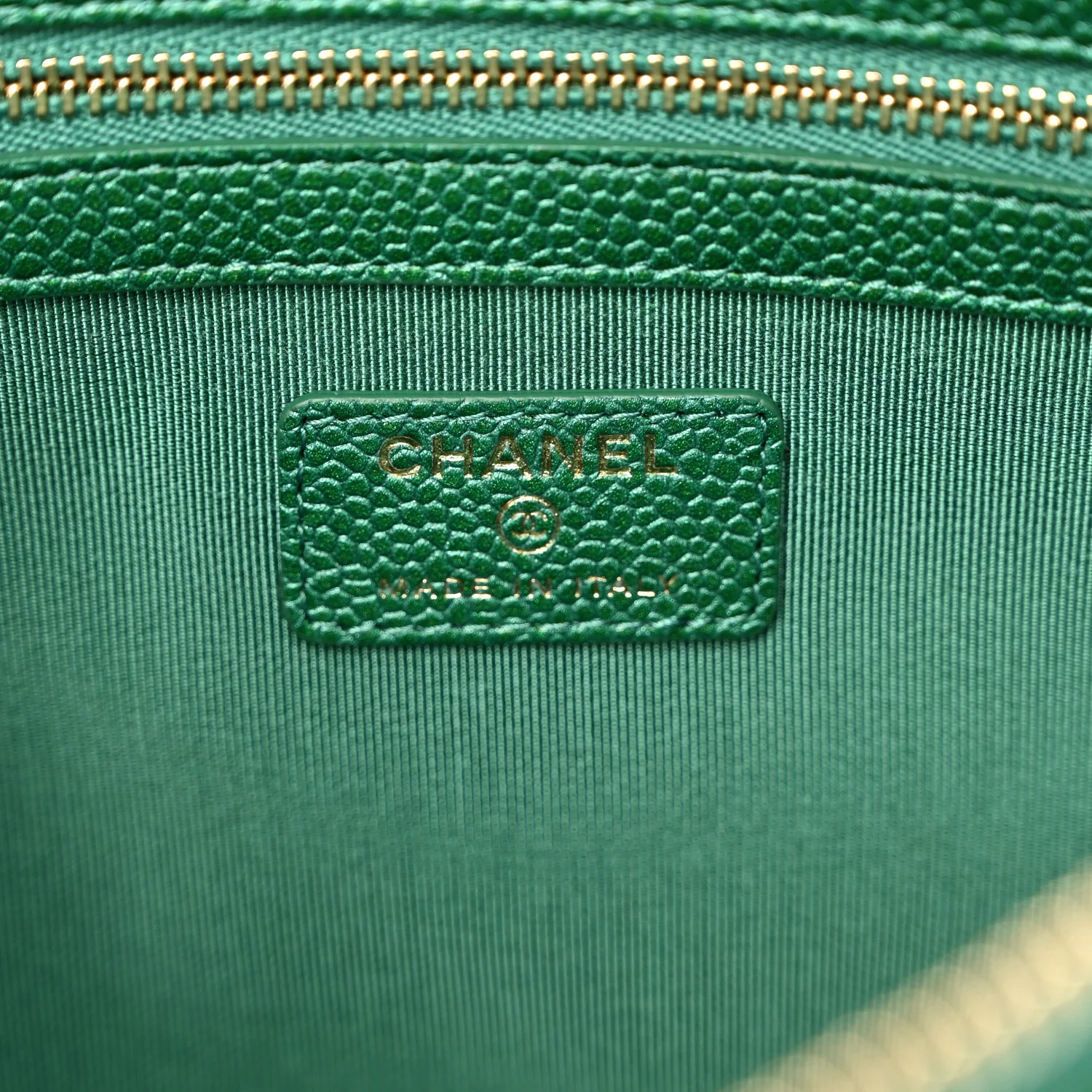 Metallic Caviar Quilted Medium Cosmetic Case Green - Image 6